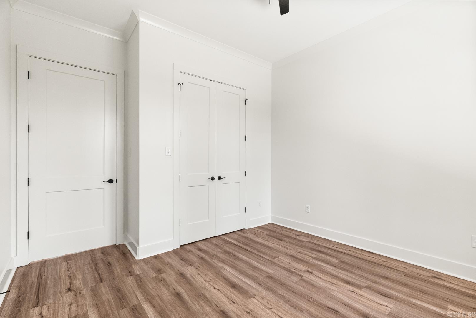 SPRING VALLEY - Residential