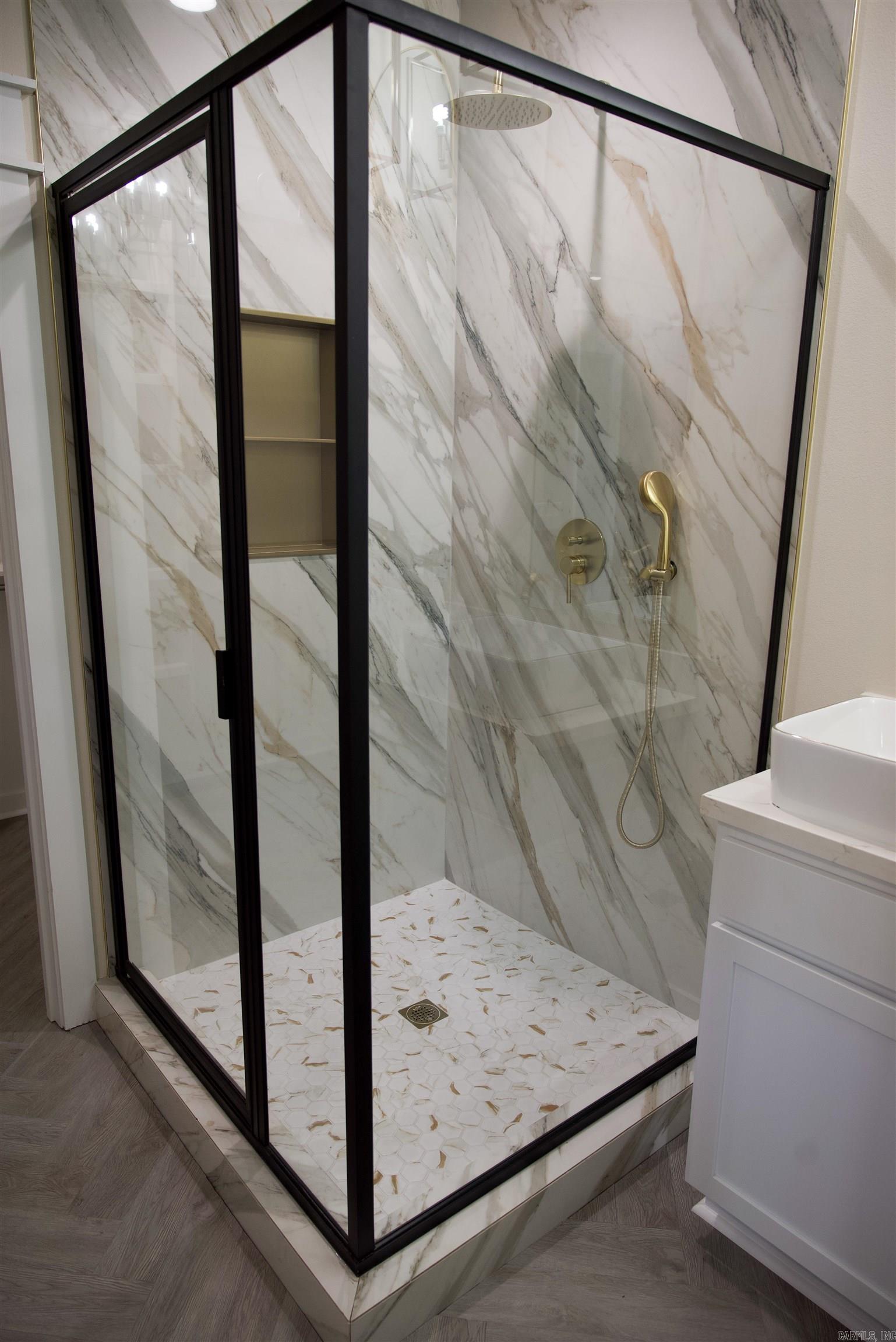 Kanis Village Phase 1 - Residential