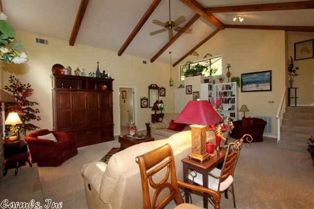 Empinado - Residential