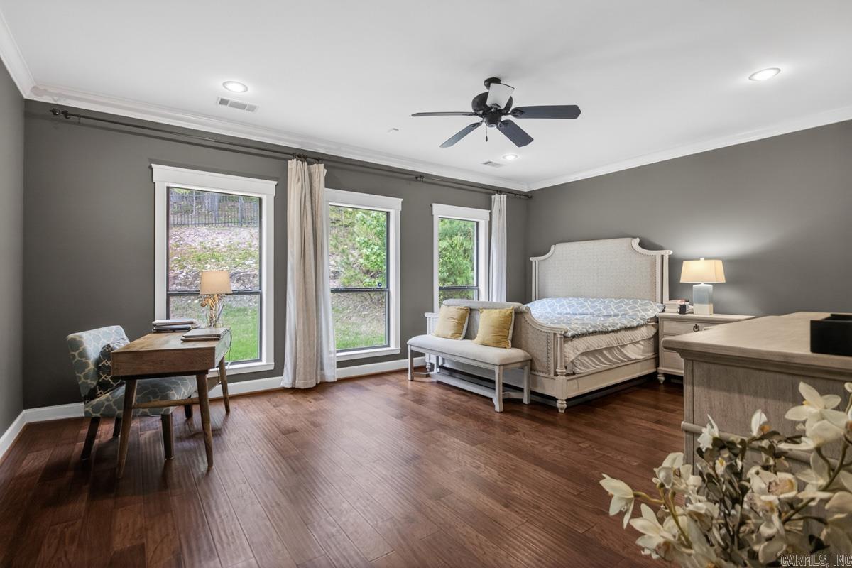 WOODLANDS EDGE - Residential