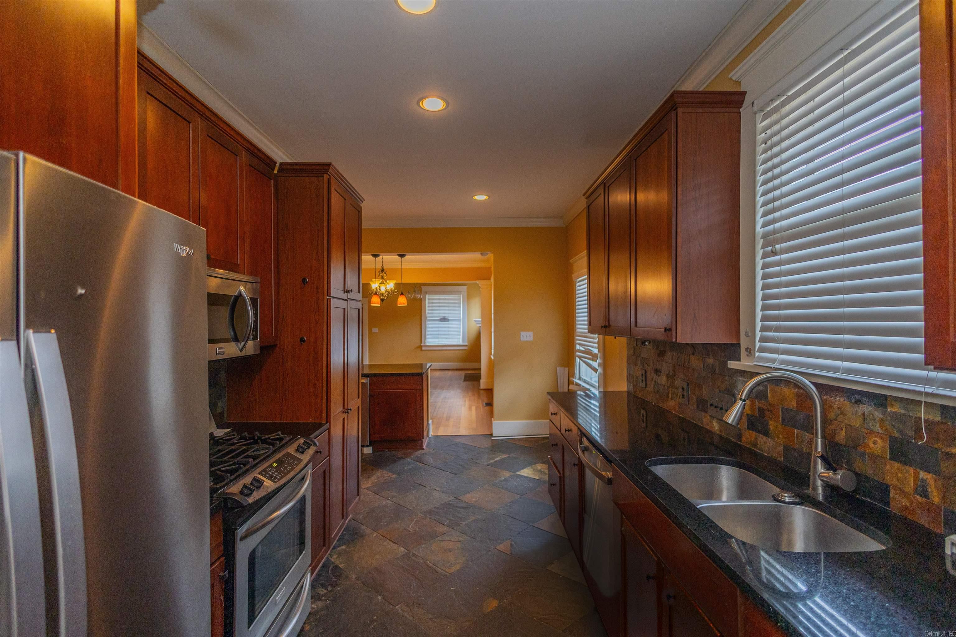 STIFFTS C S - Residential