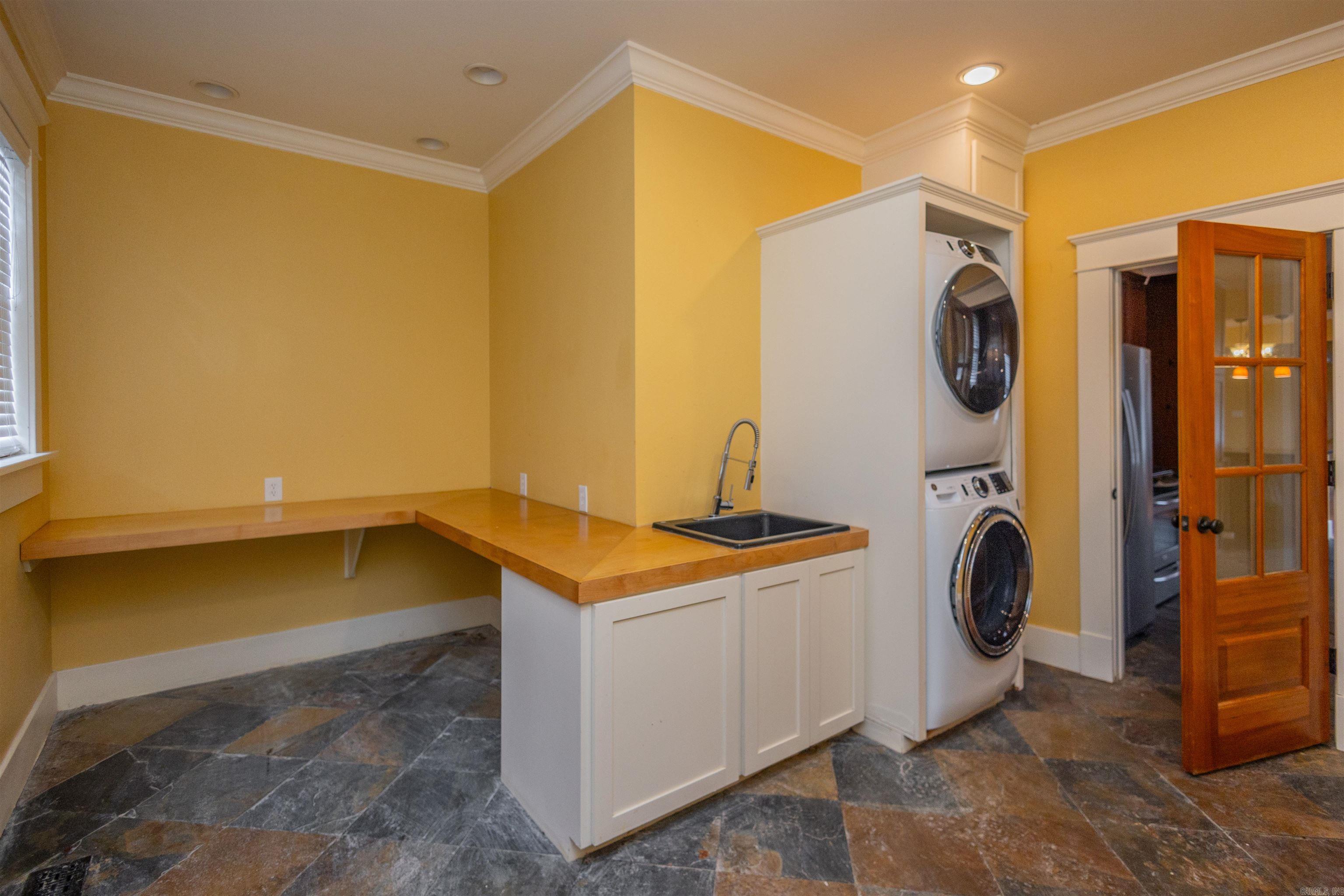 STIFFTS C S - Residential