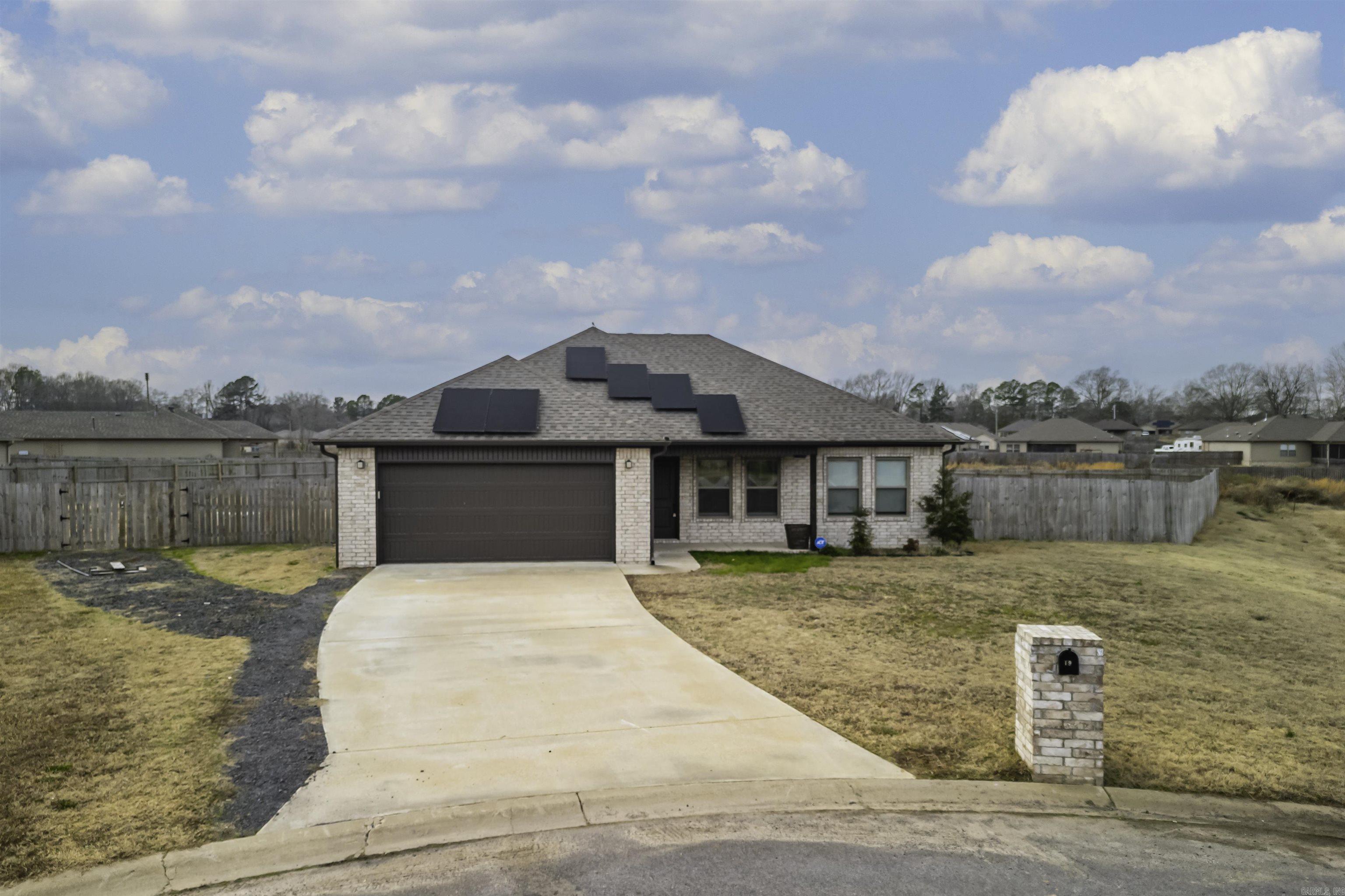 Lilly Ann - Residential Lease