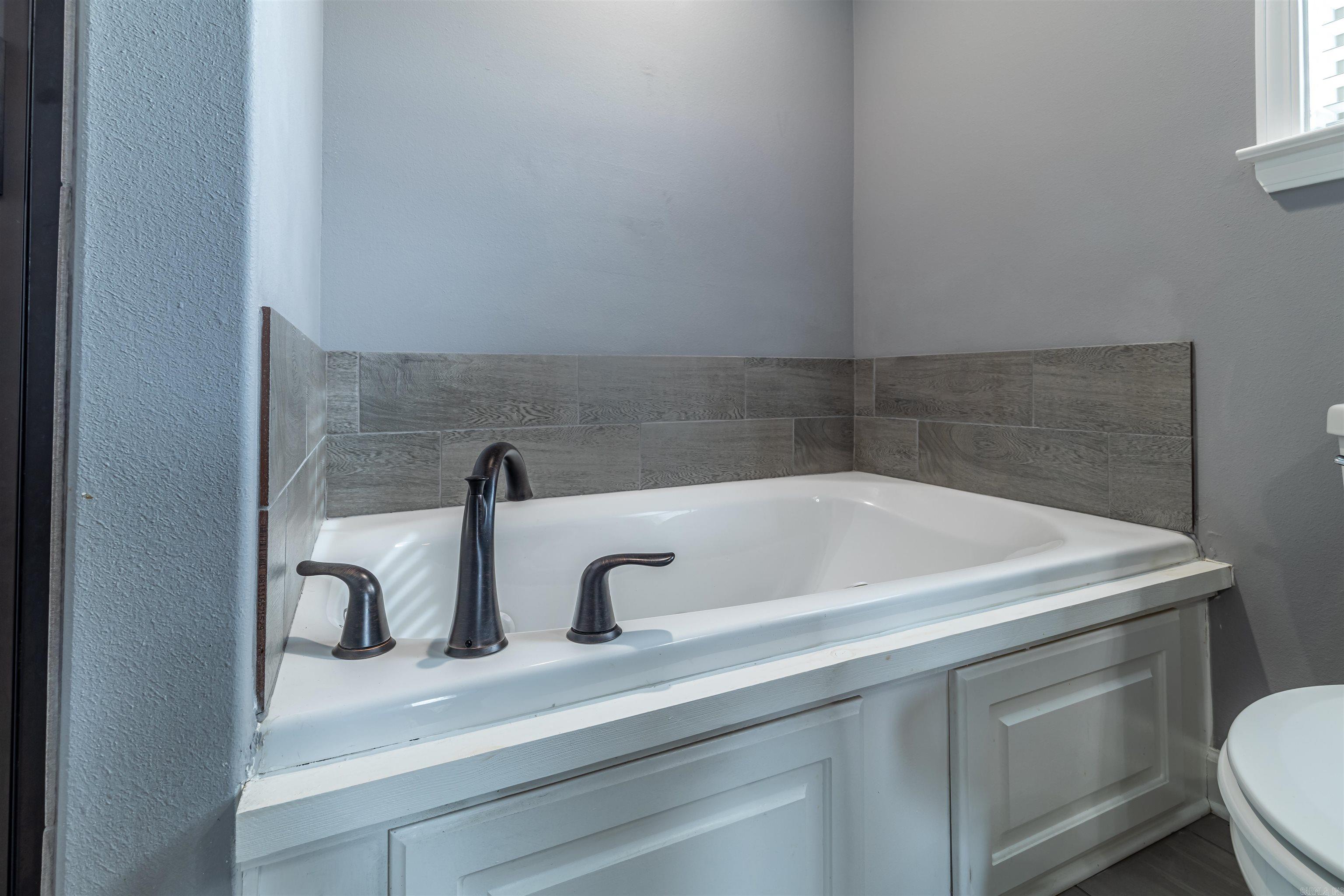 Lilly Ann - Residential Lease