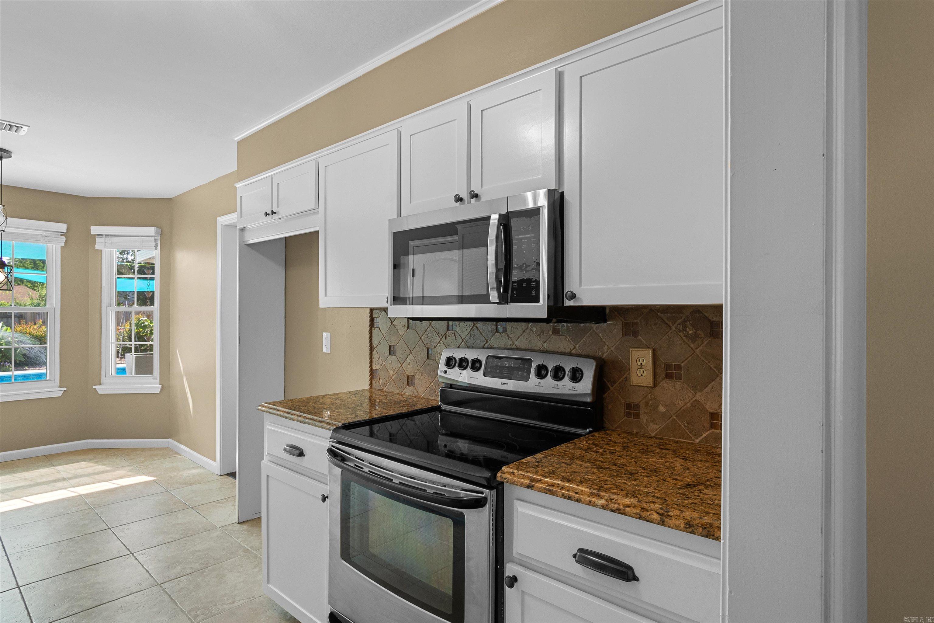 COUNTRY WOOD UNIT - Residential