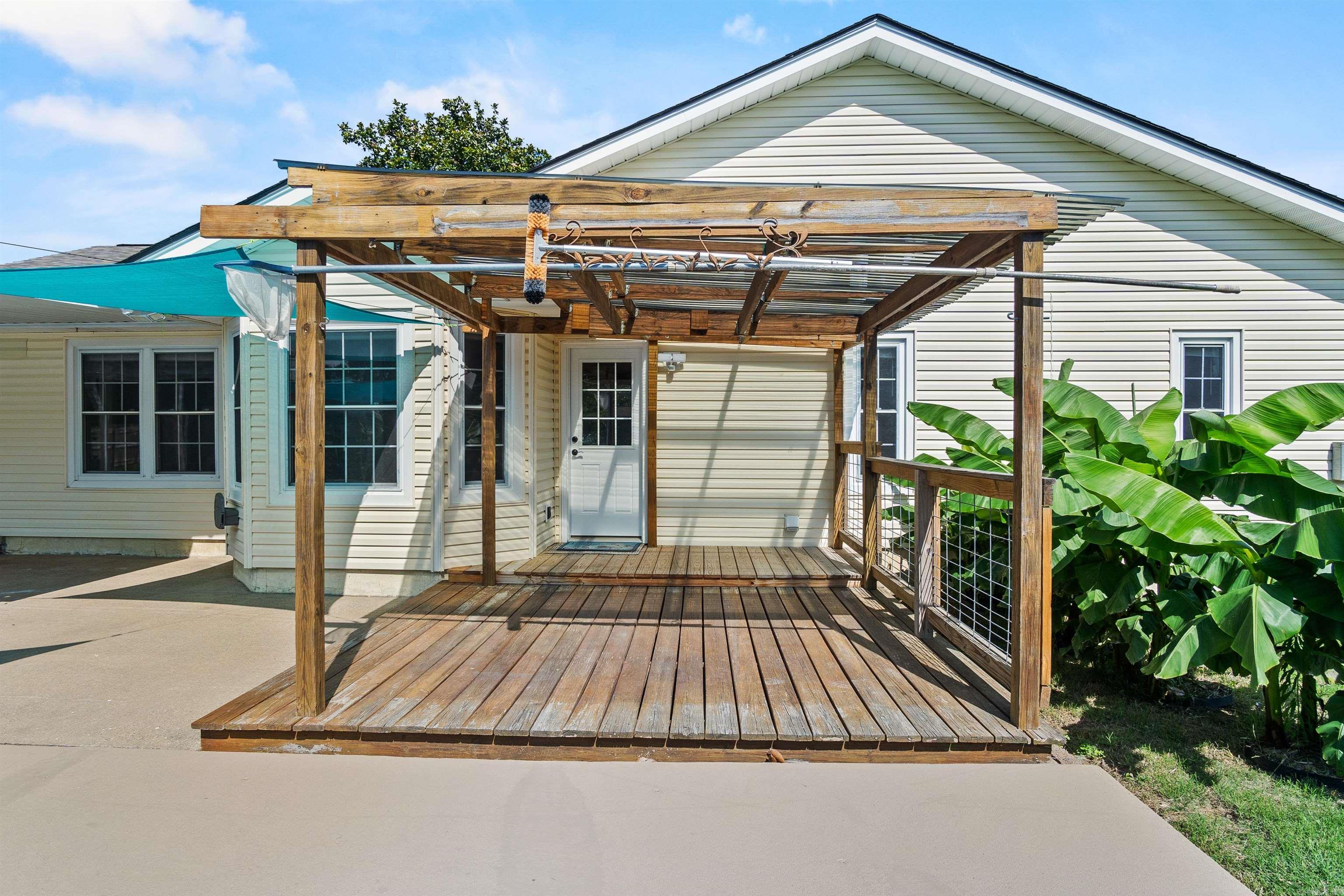 COUNTRY WOOD UNIT - Residential