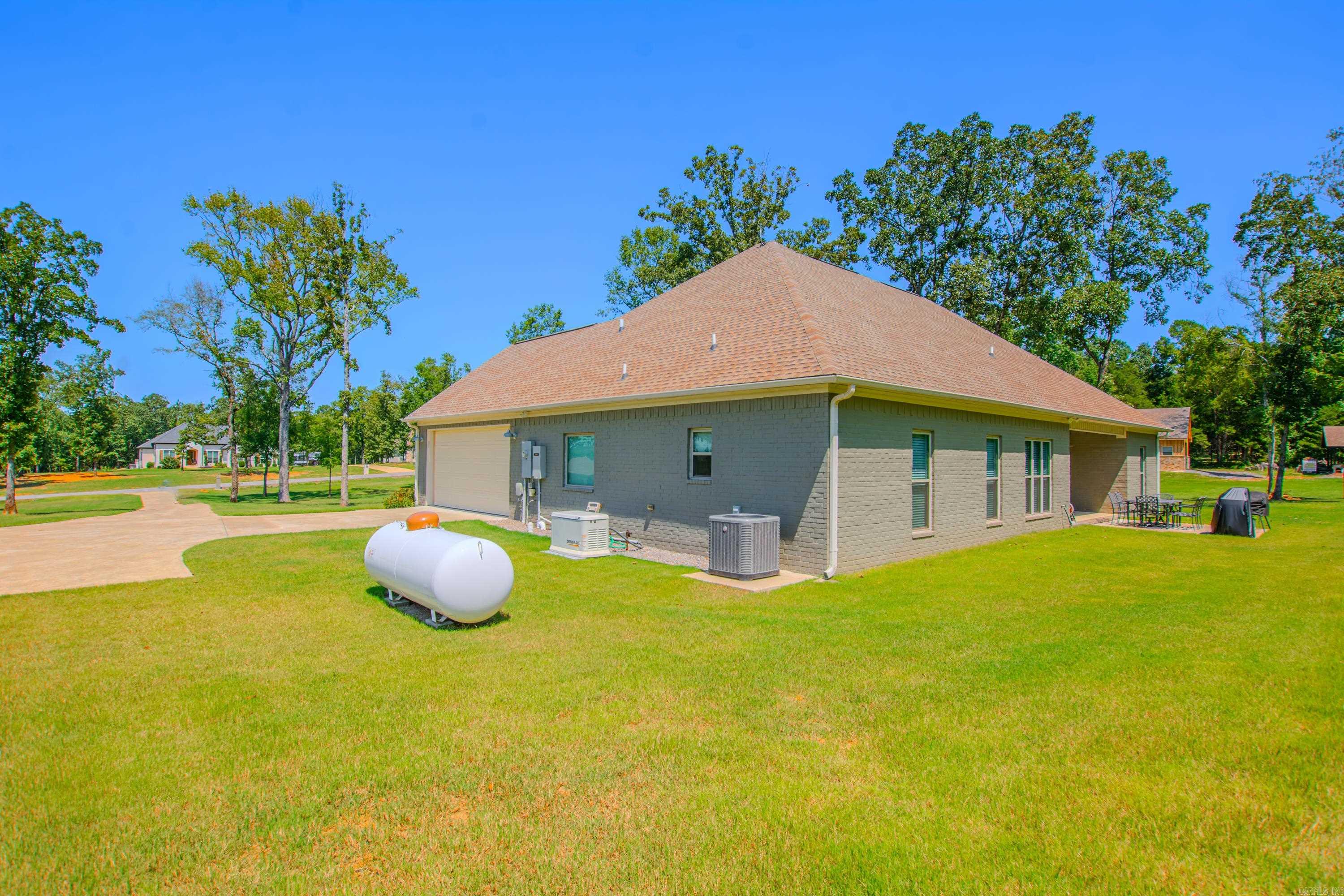 REYNOLDS PARK PLACE - Residential