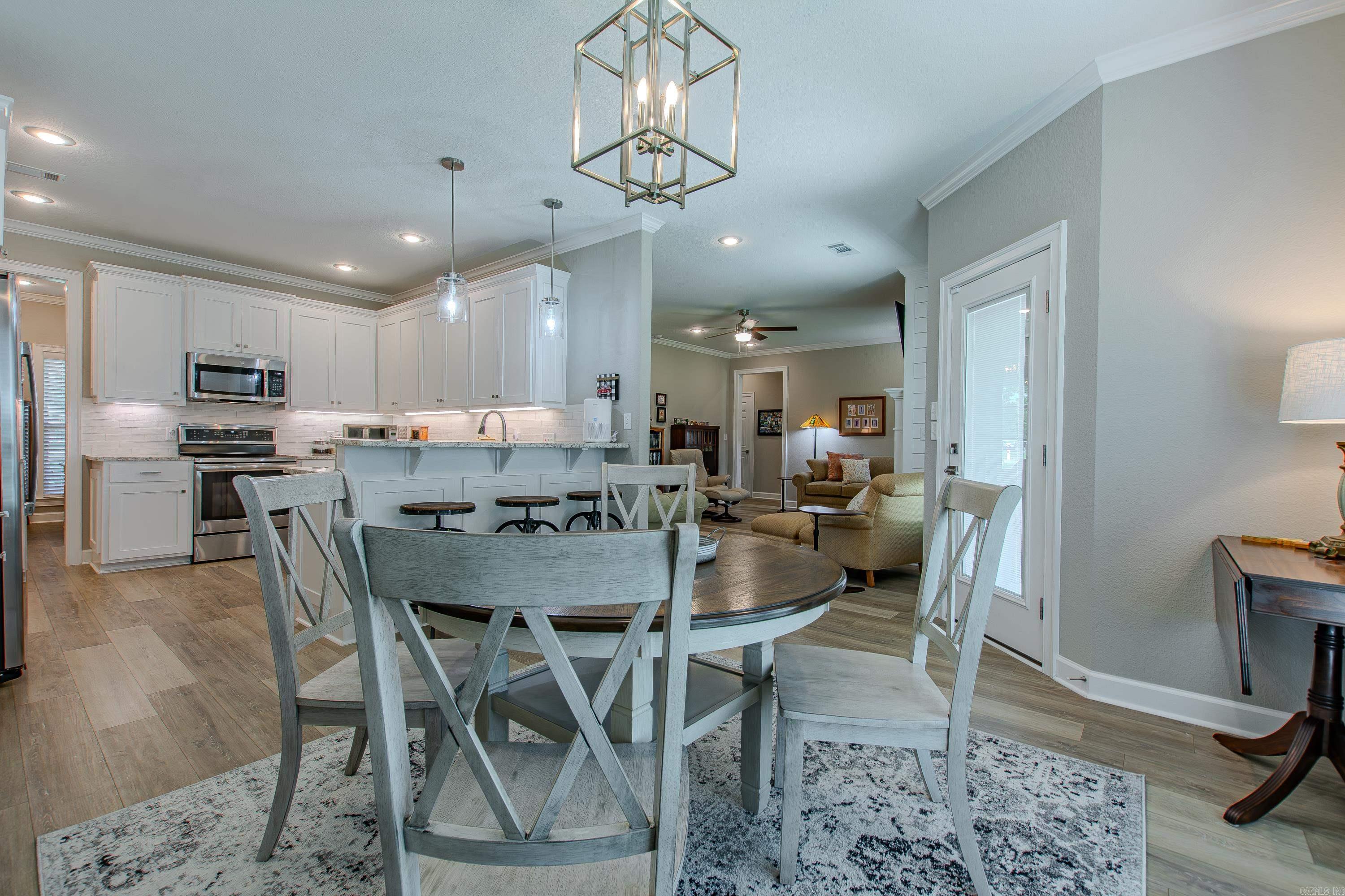 REYNOLDS PARK PLACE - Residential