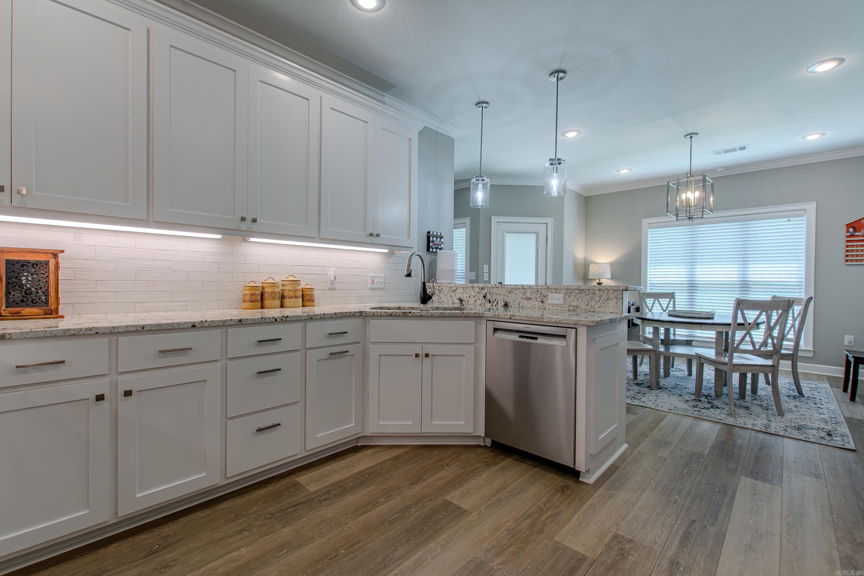 REYNOLDS PARK PLACE - Residential