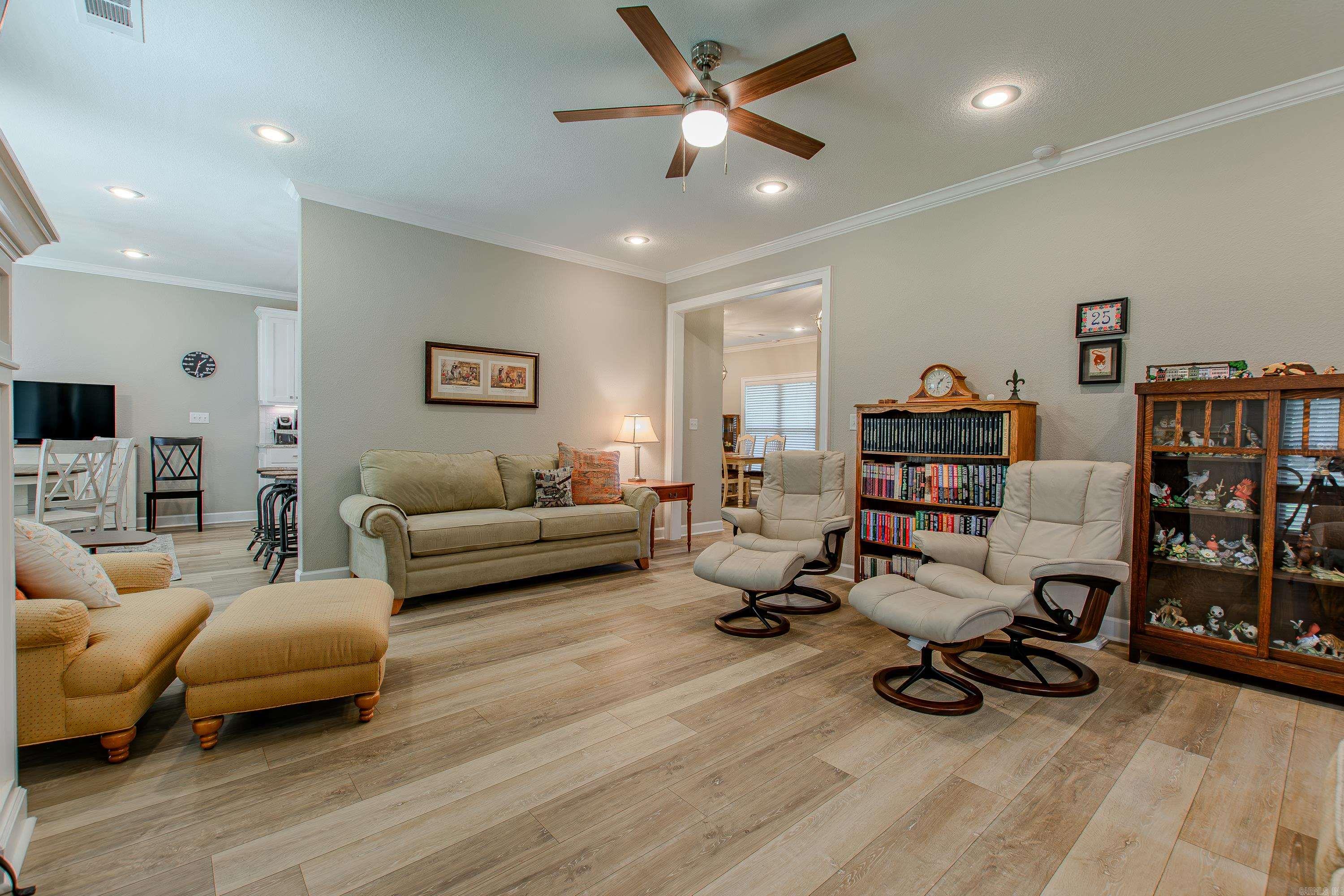 REYNOLDS PARK PLACE - Residential