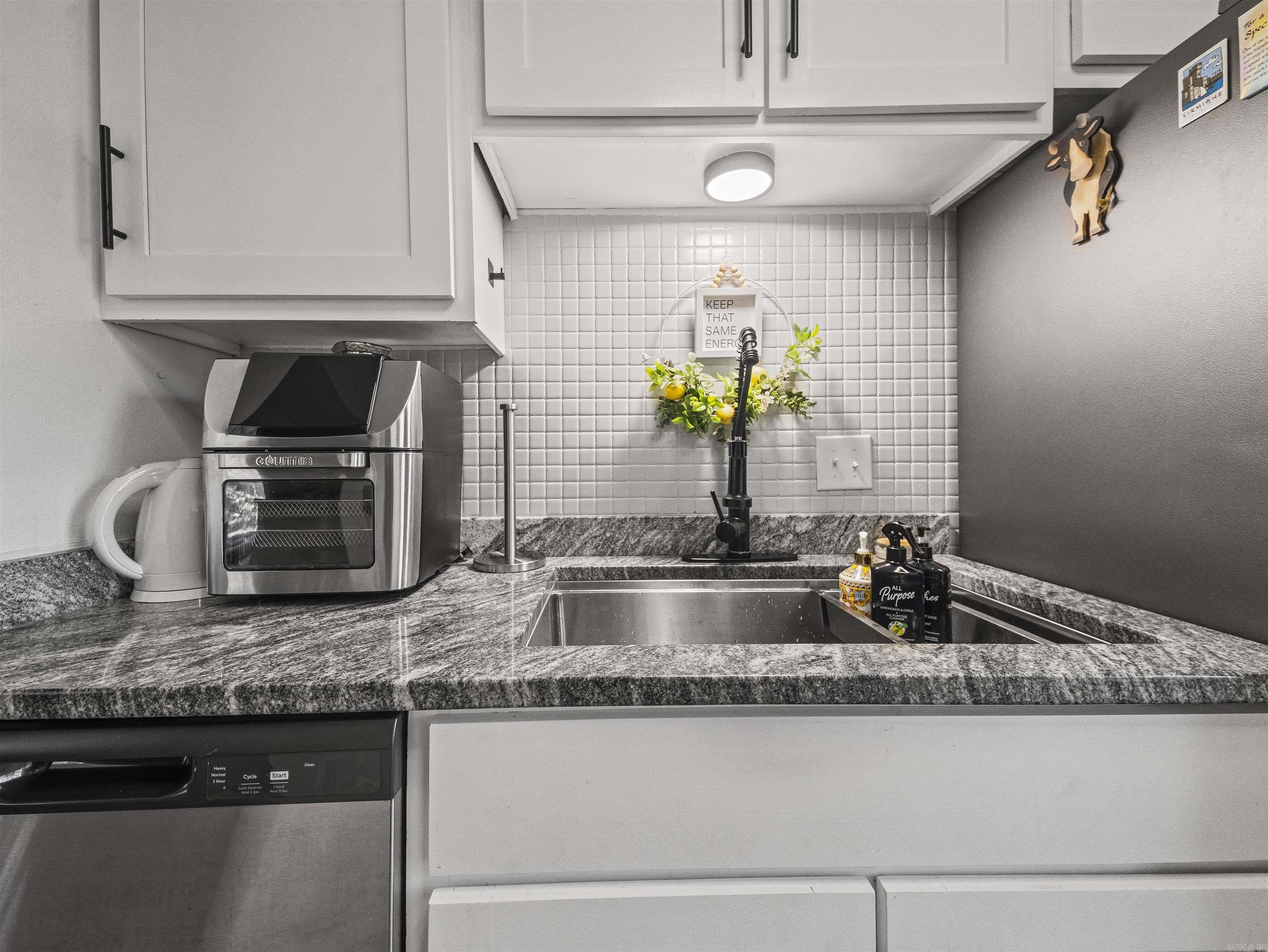 Desoto Courts Townhouse 1 - Residential