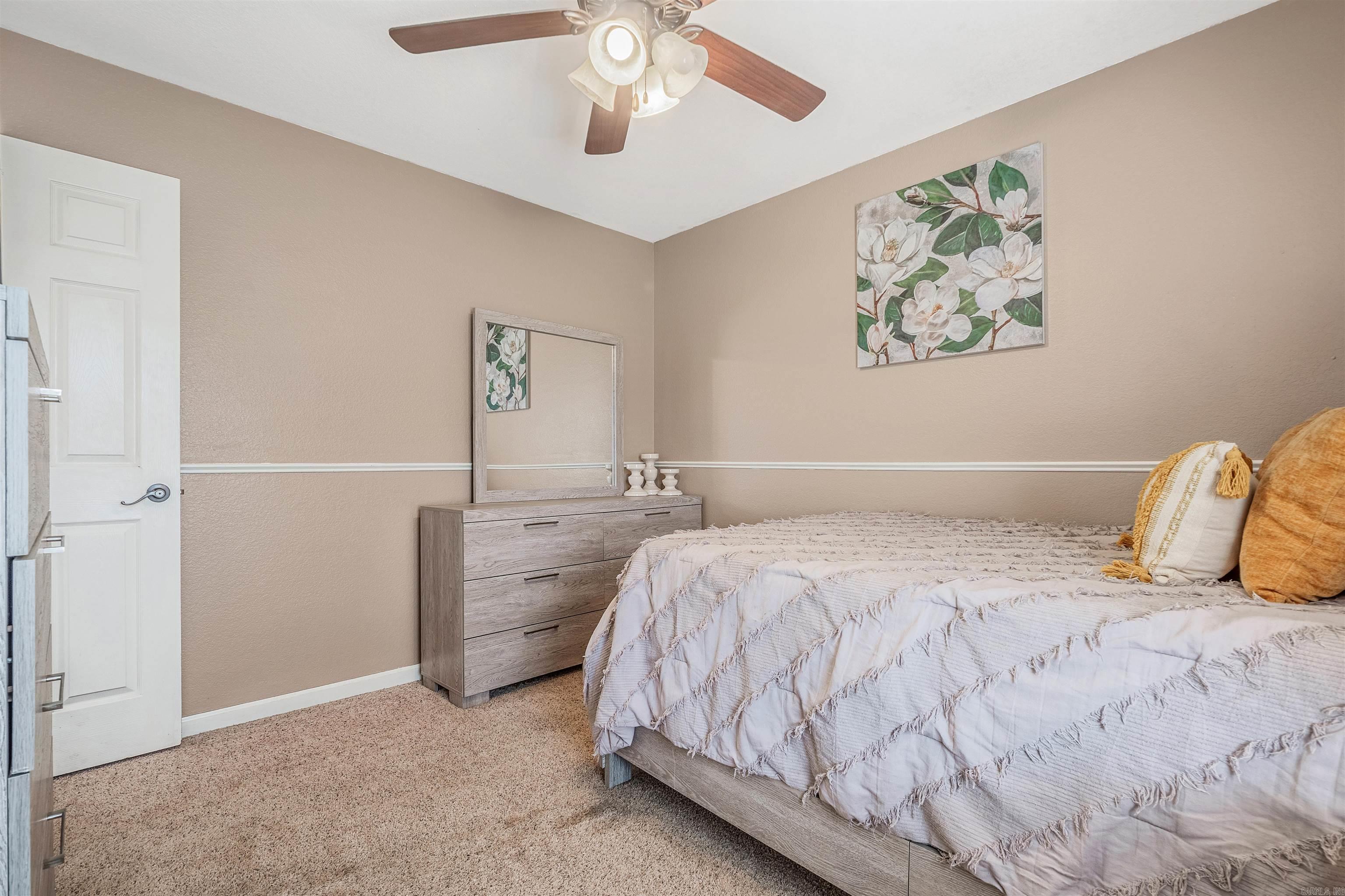 CROSS CREEK - Residential