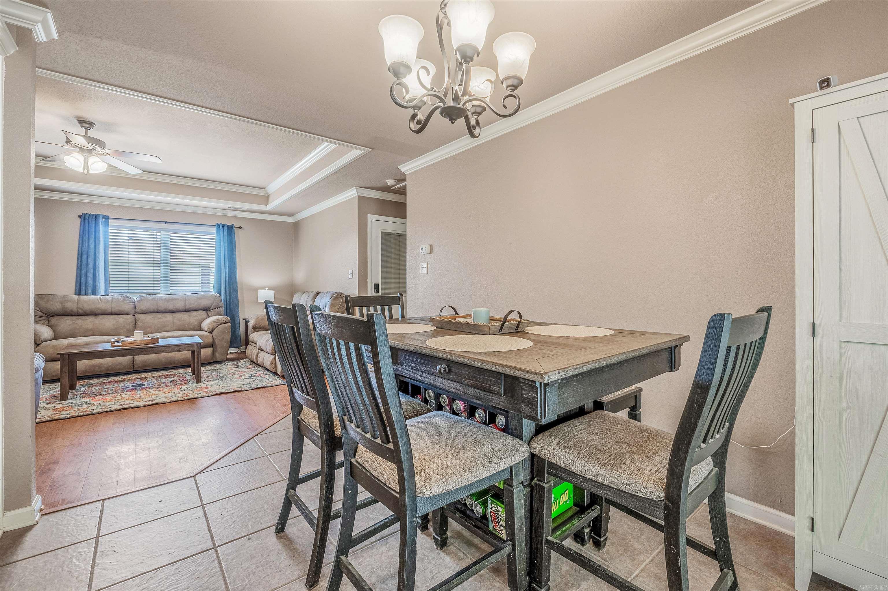 CROSS CREEK - Residential