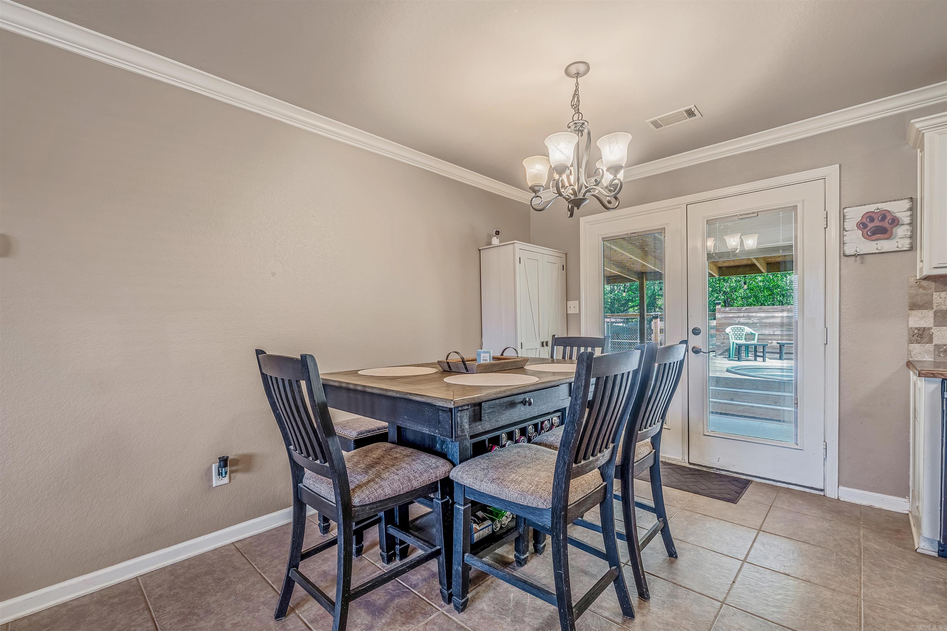 CROSS CREEK - Residential