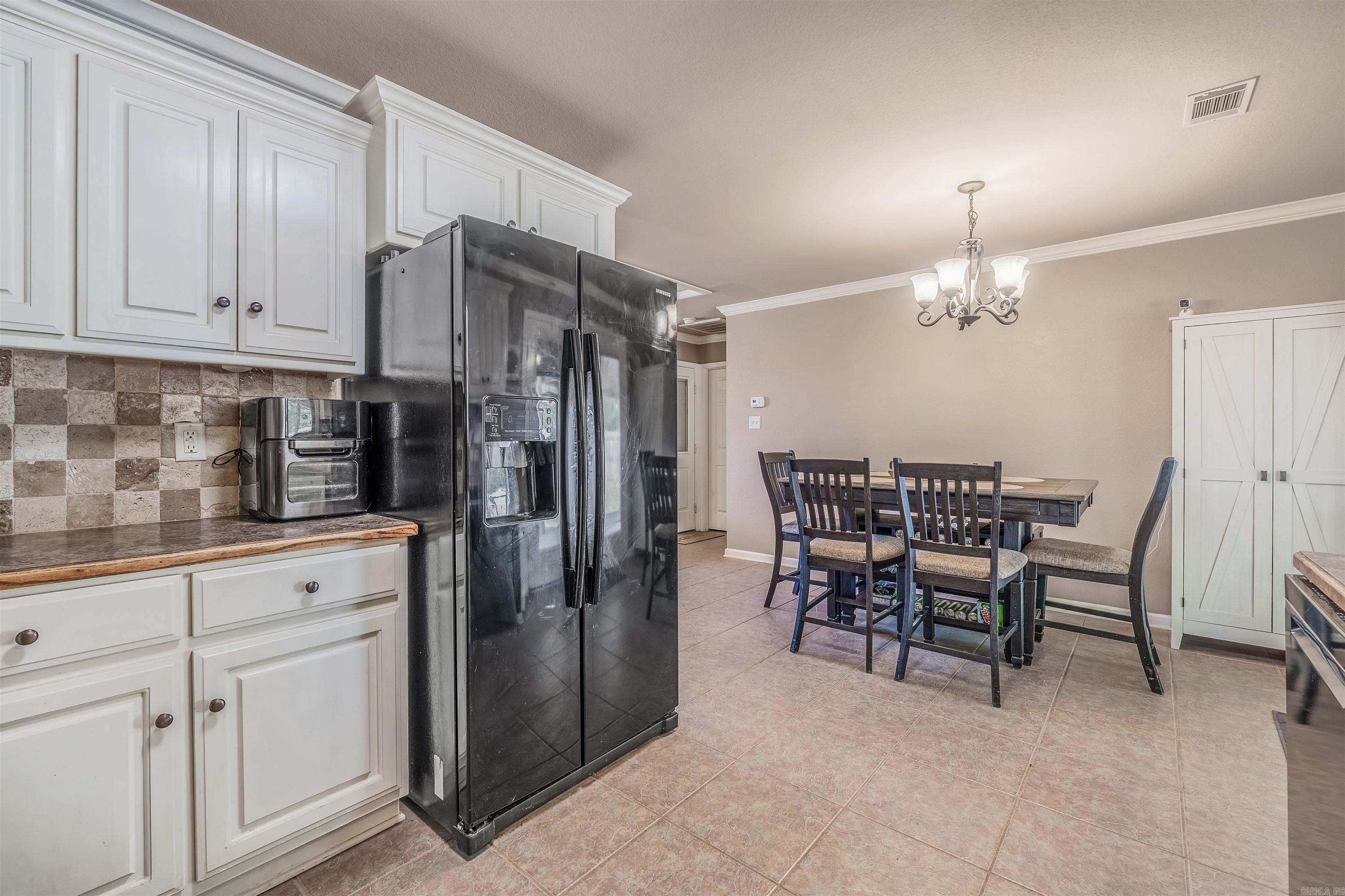 CROSS CREEK - Residential