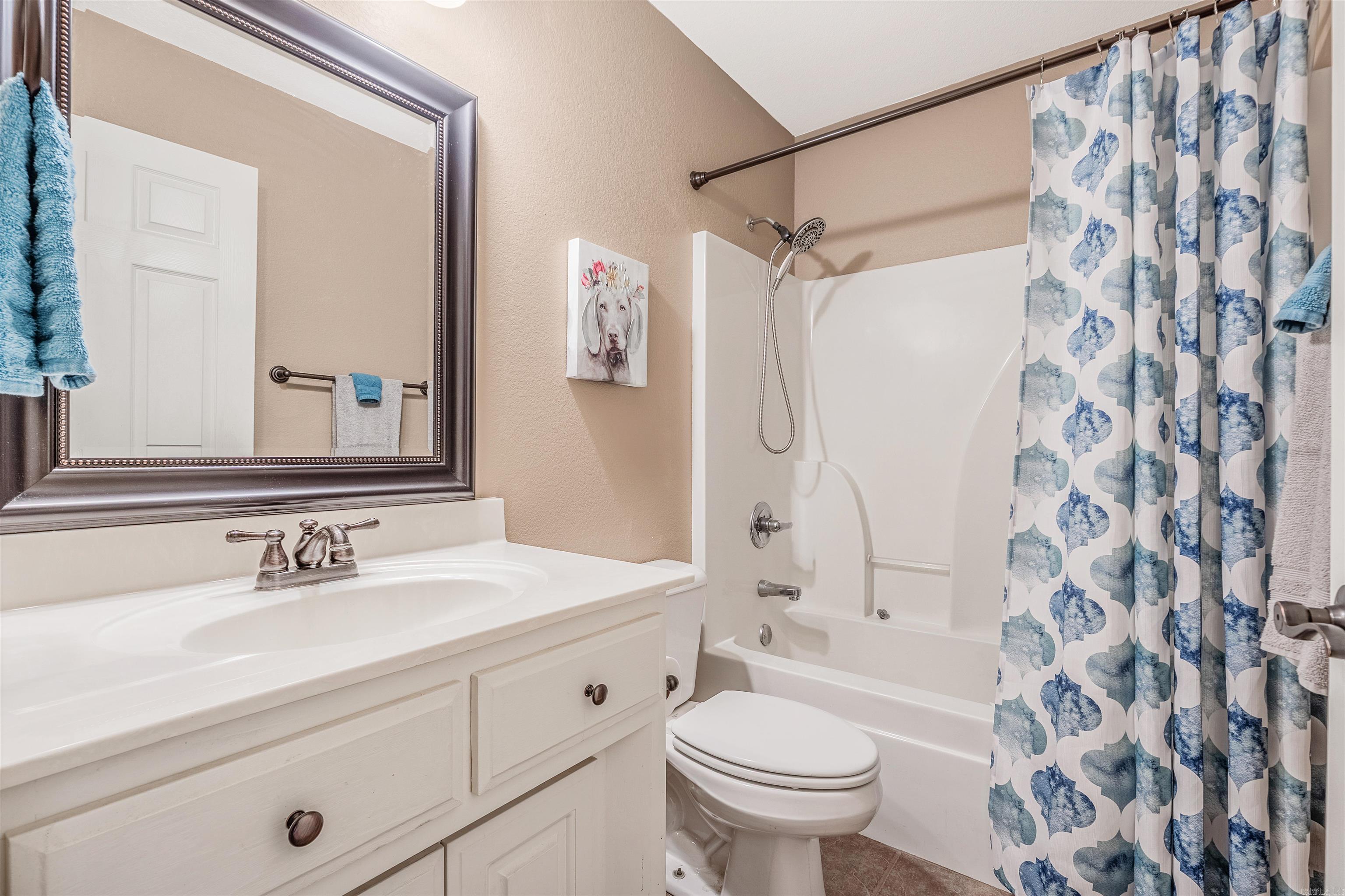 CROSS CREEK - Residential