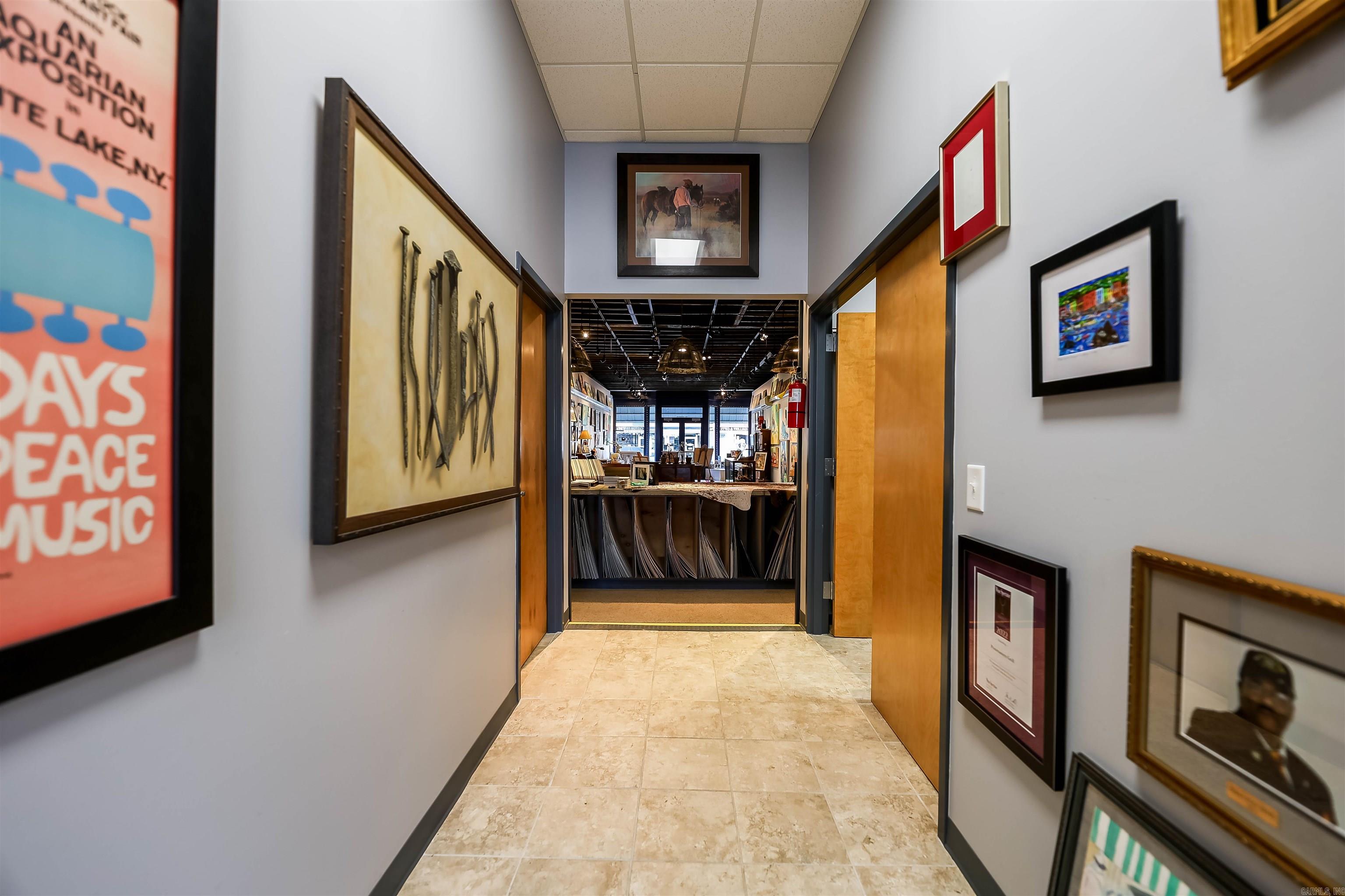 W L BRADLEY ADDN - Residential