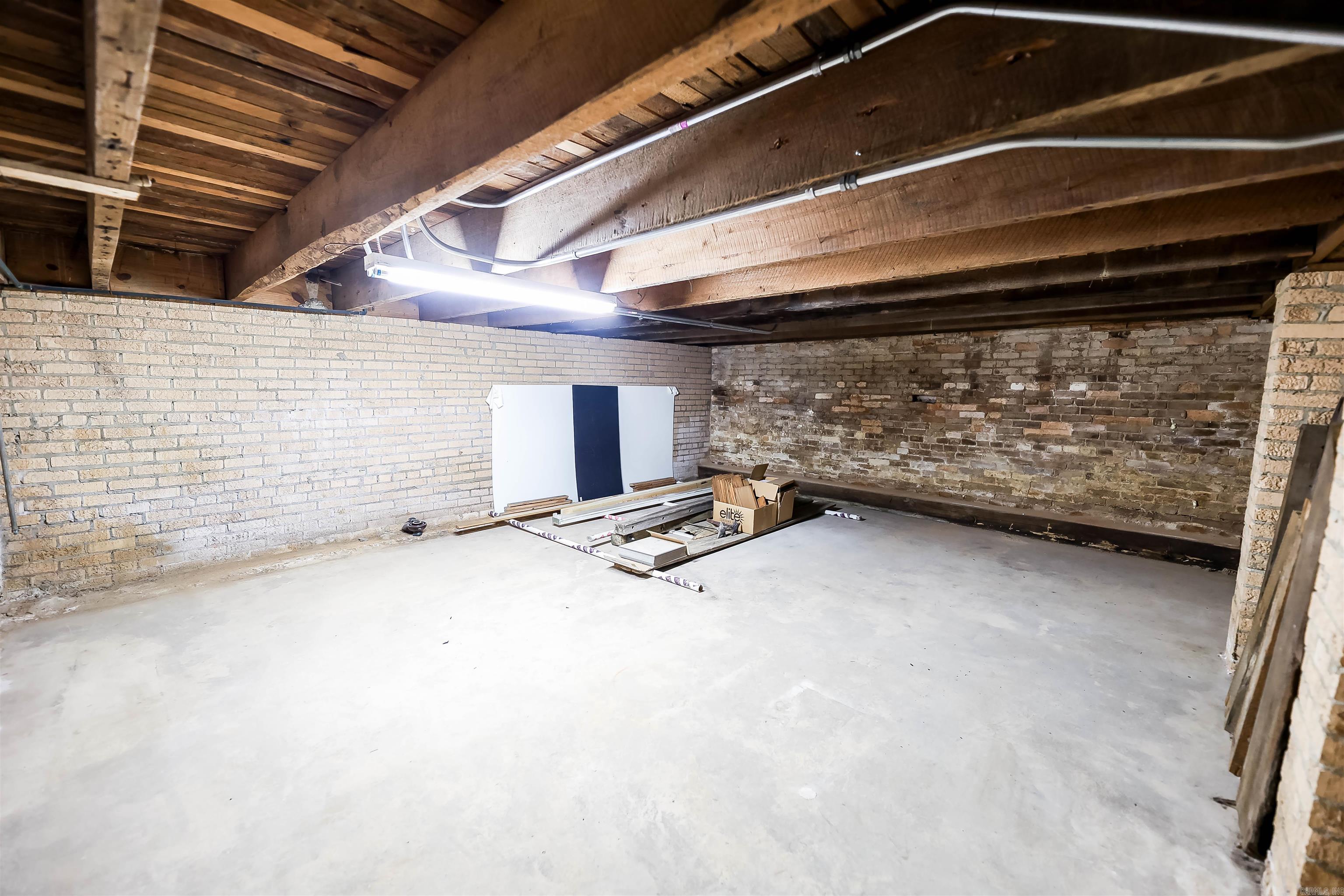 W L BRADLEY ADDN - Residential