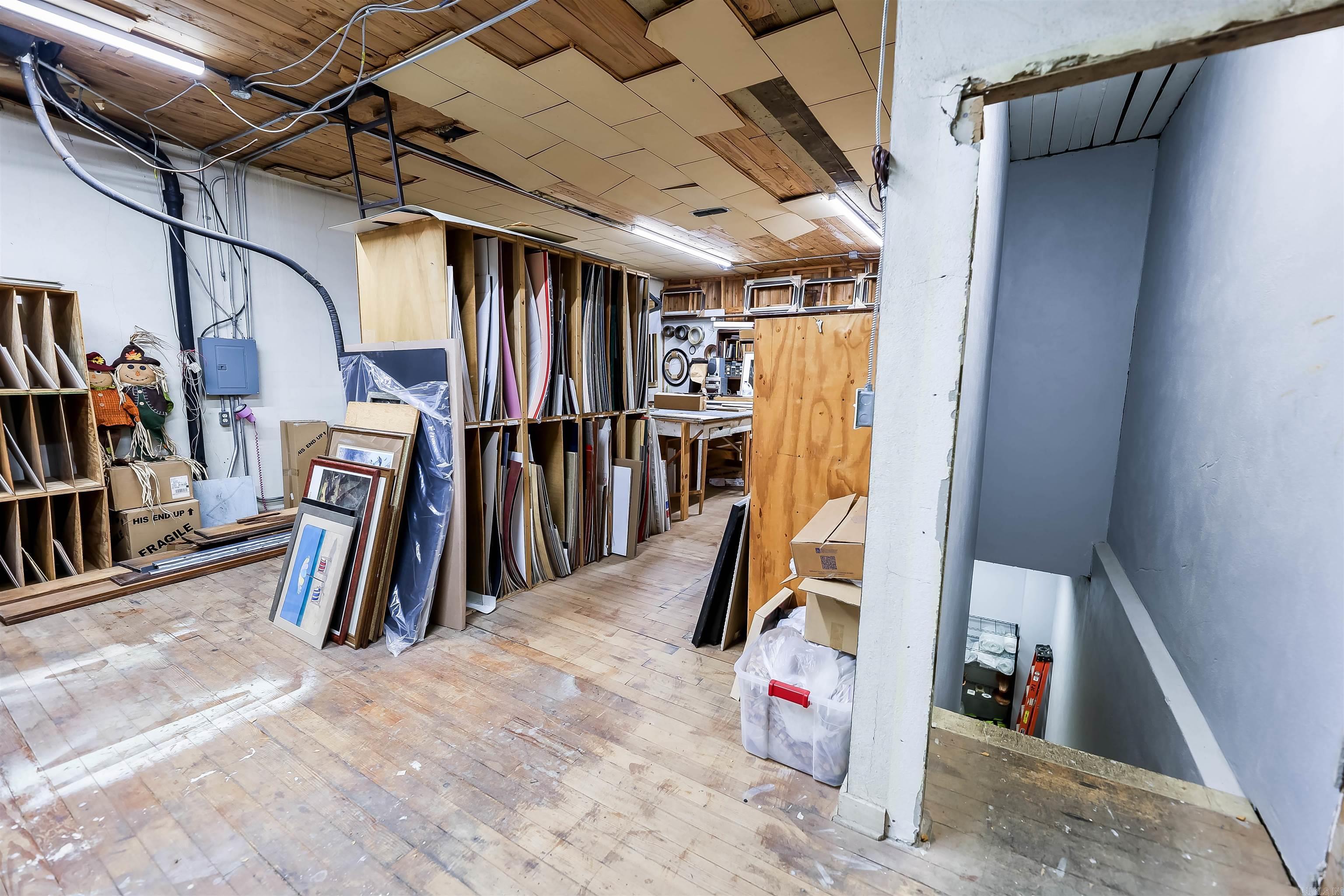 W L BRADLEY ADDN - Residential