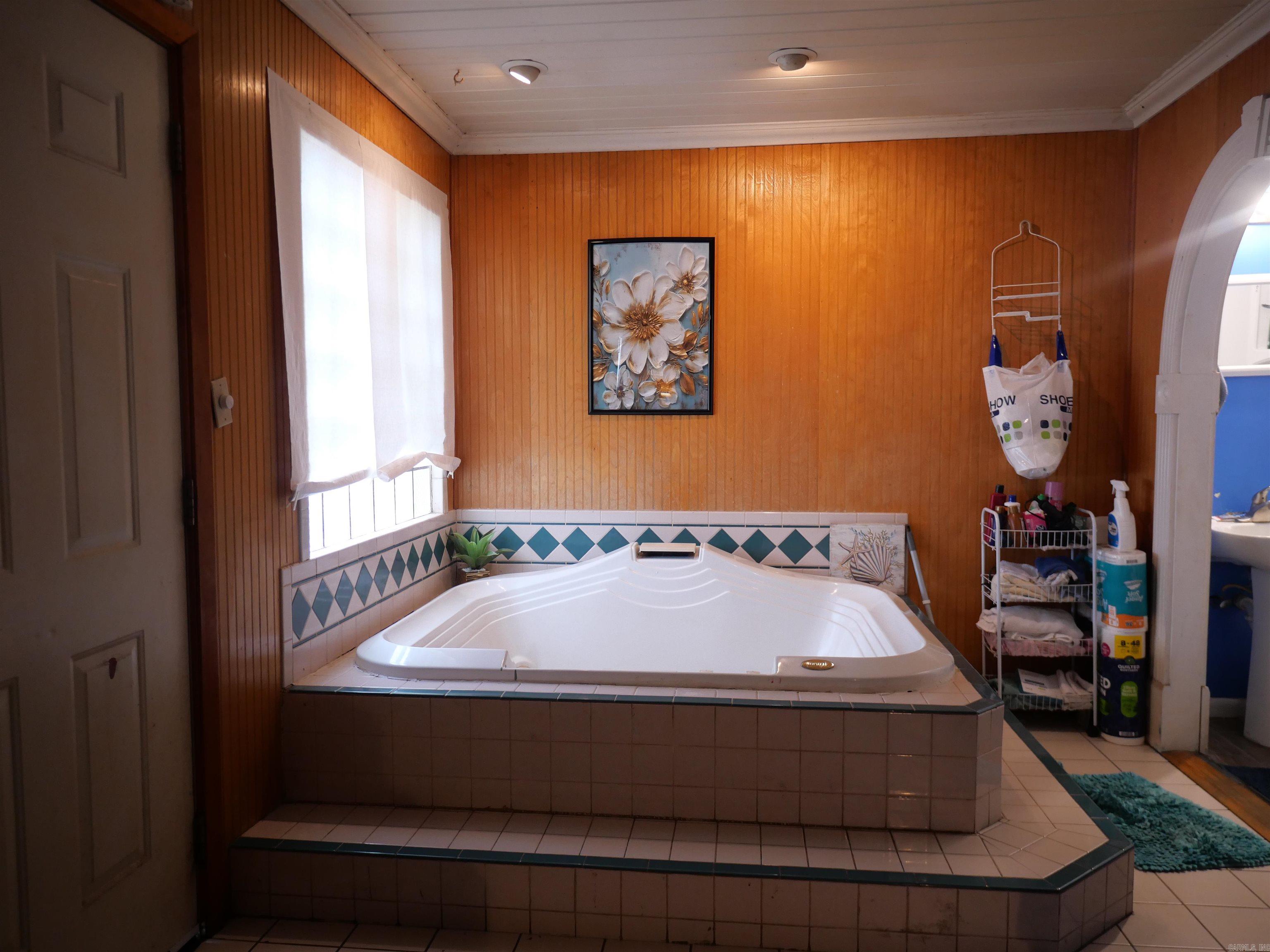 MOORE & MARTIN ADDN. - Residential