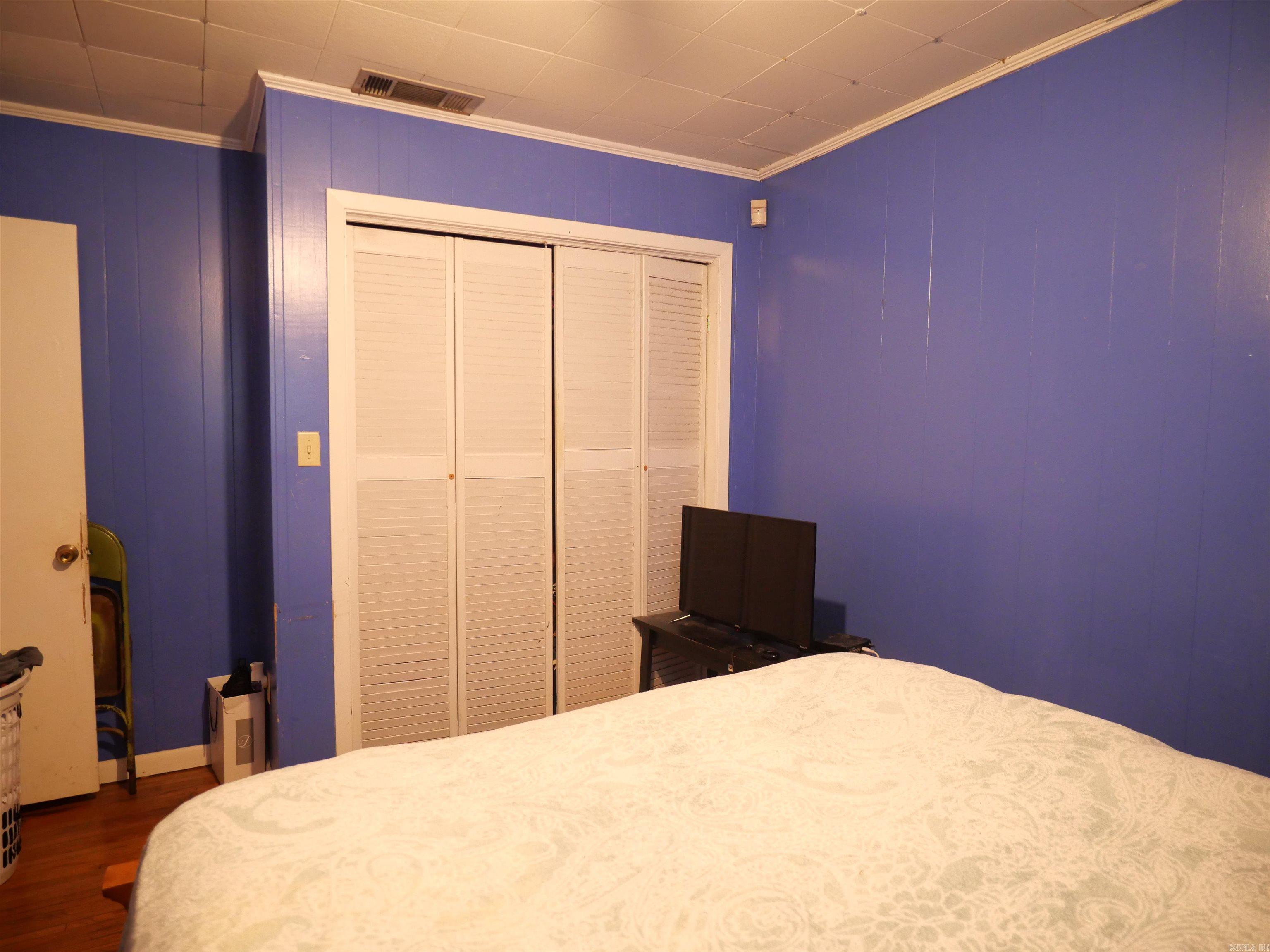 MOORE & MARTIN ADDN. - Residential