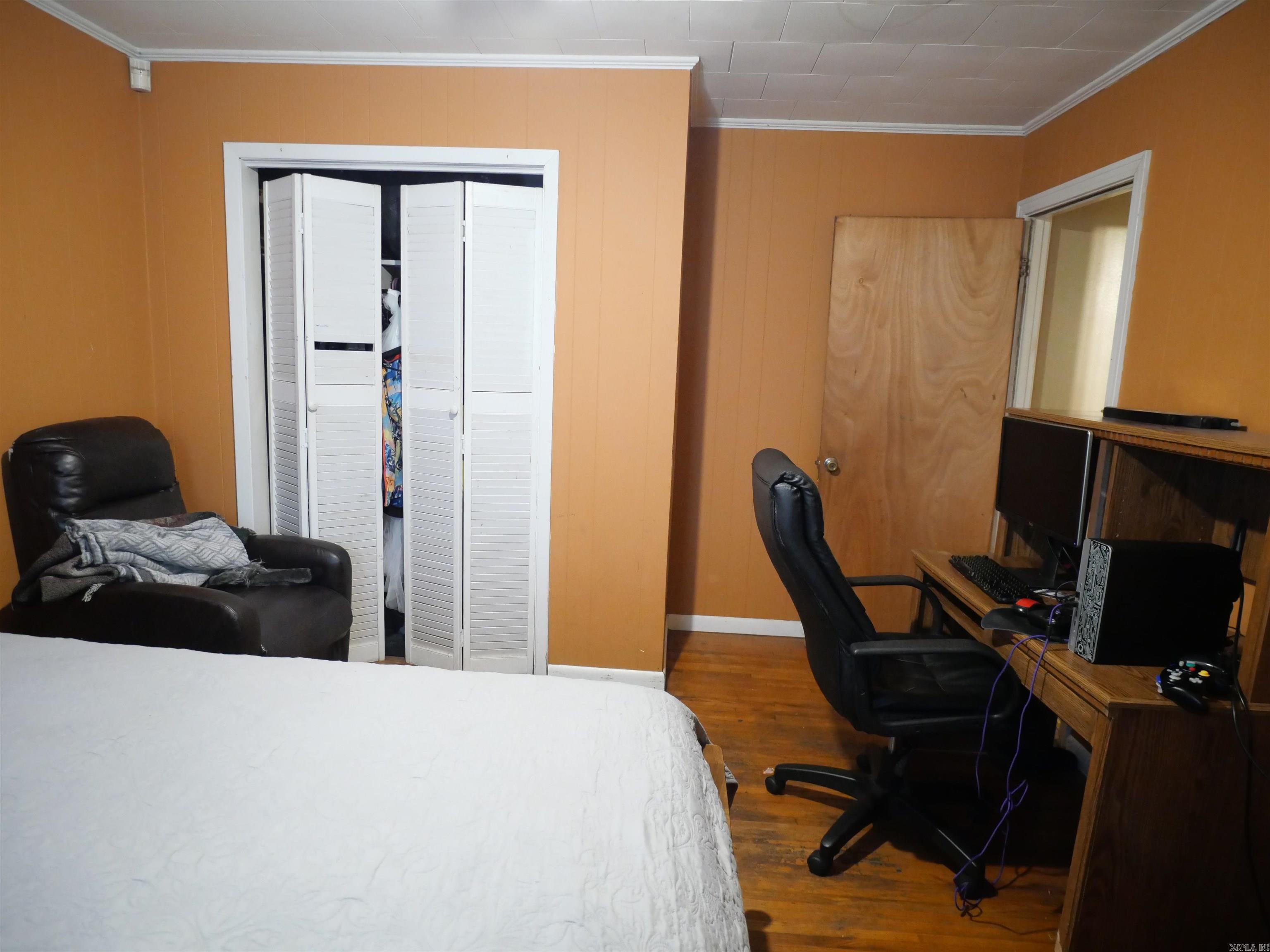 MOORE & MARTIN ADDN. - Residential