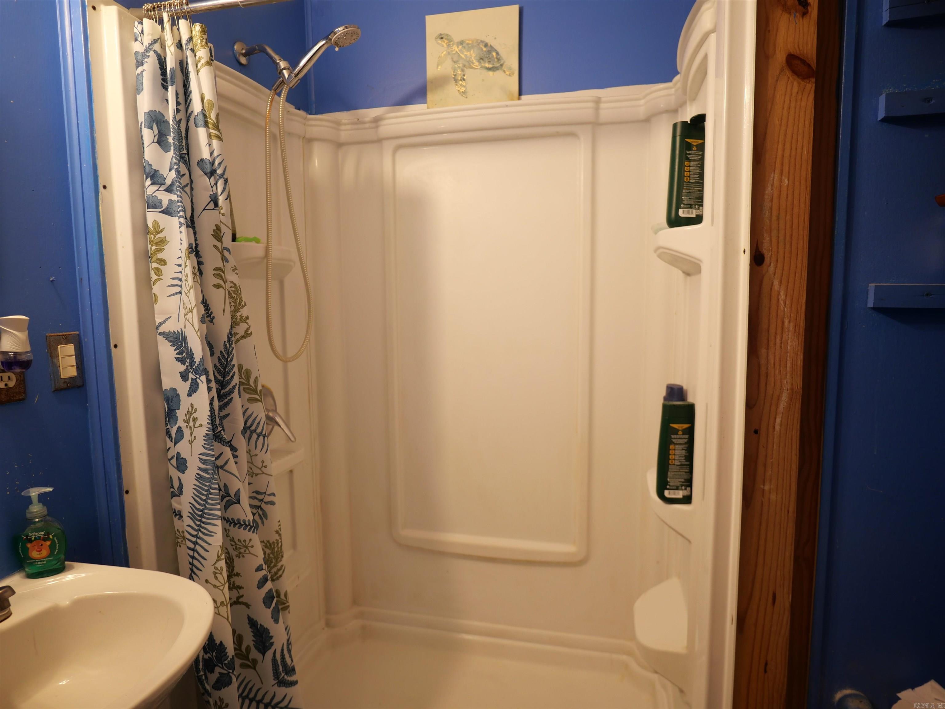 MOORE & MARTIN ADDN. - Residential