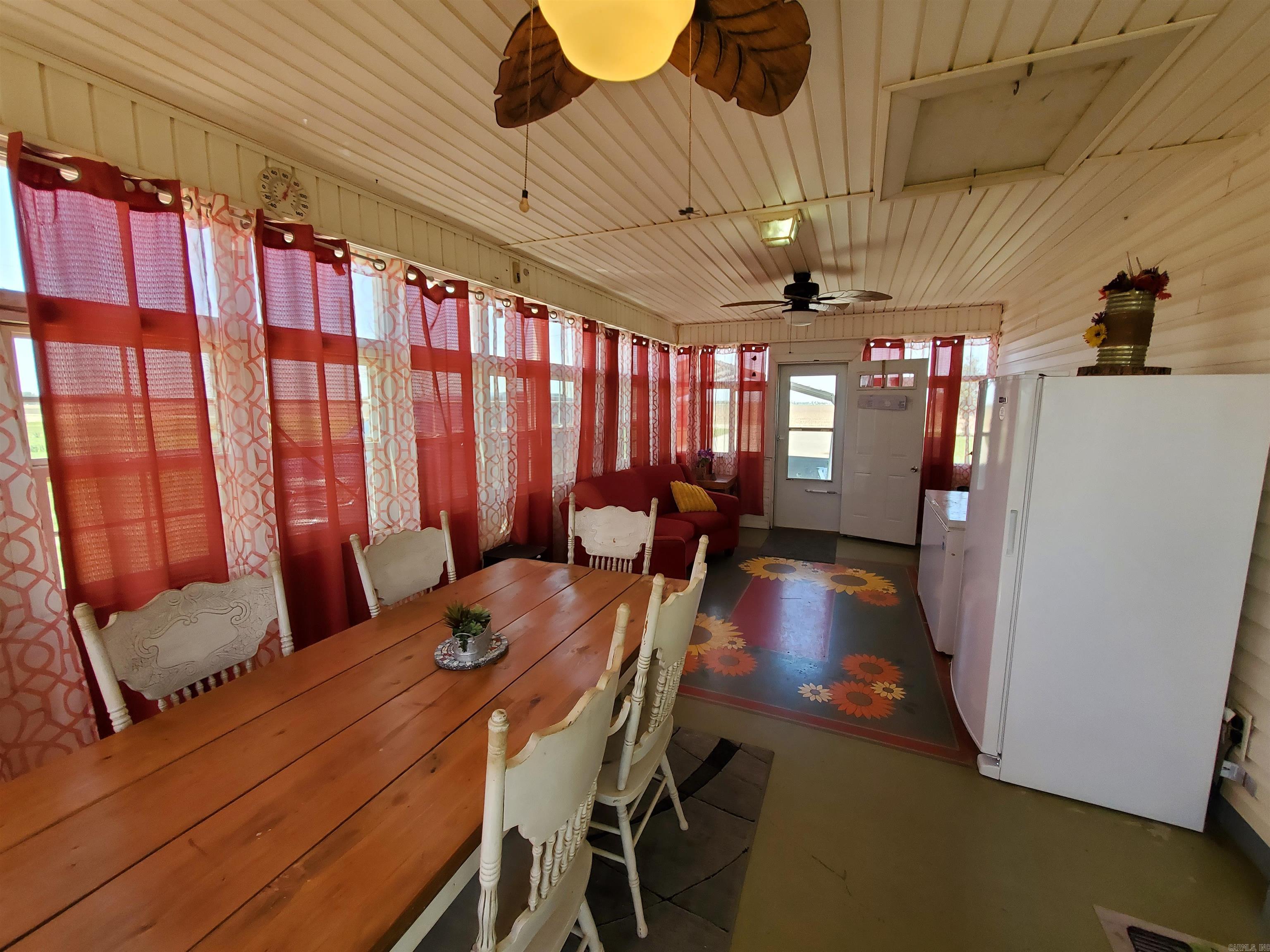 COUNTY - Residential