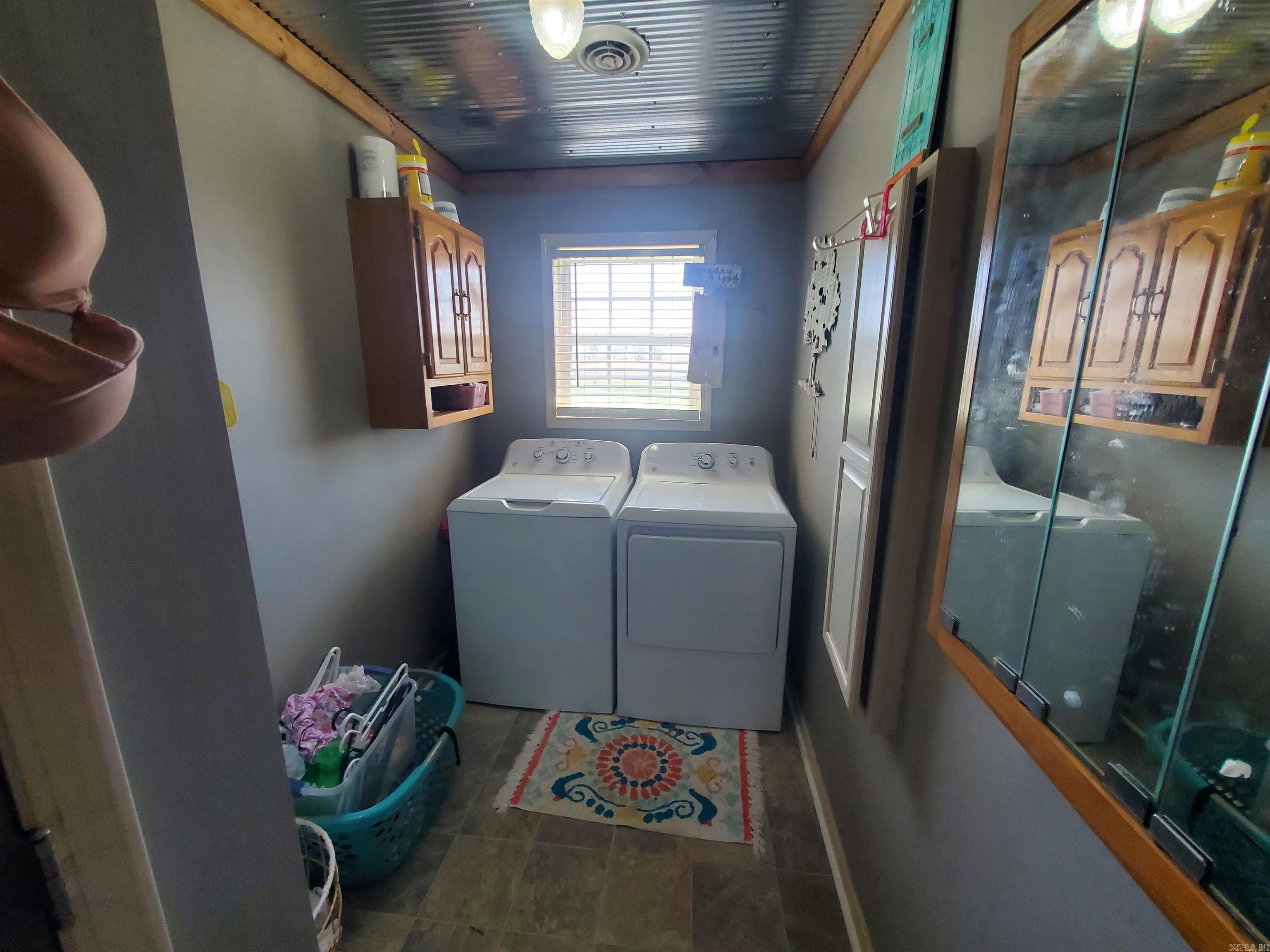 COUNTY - Residential