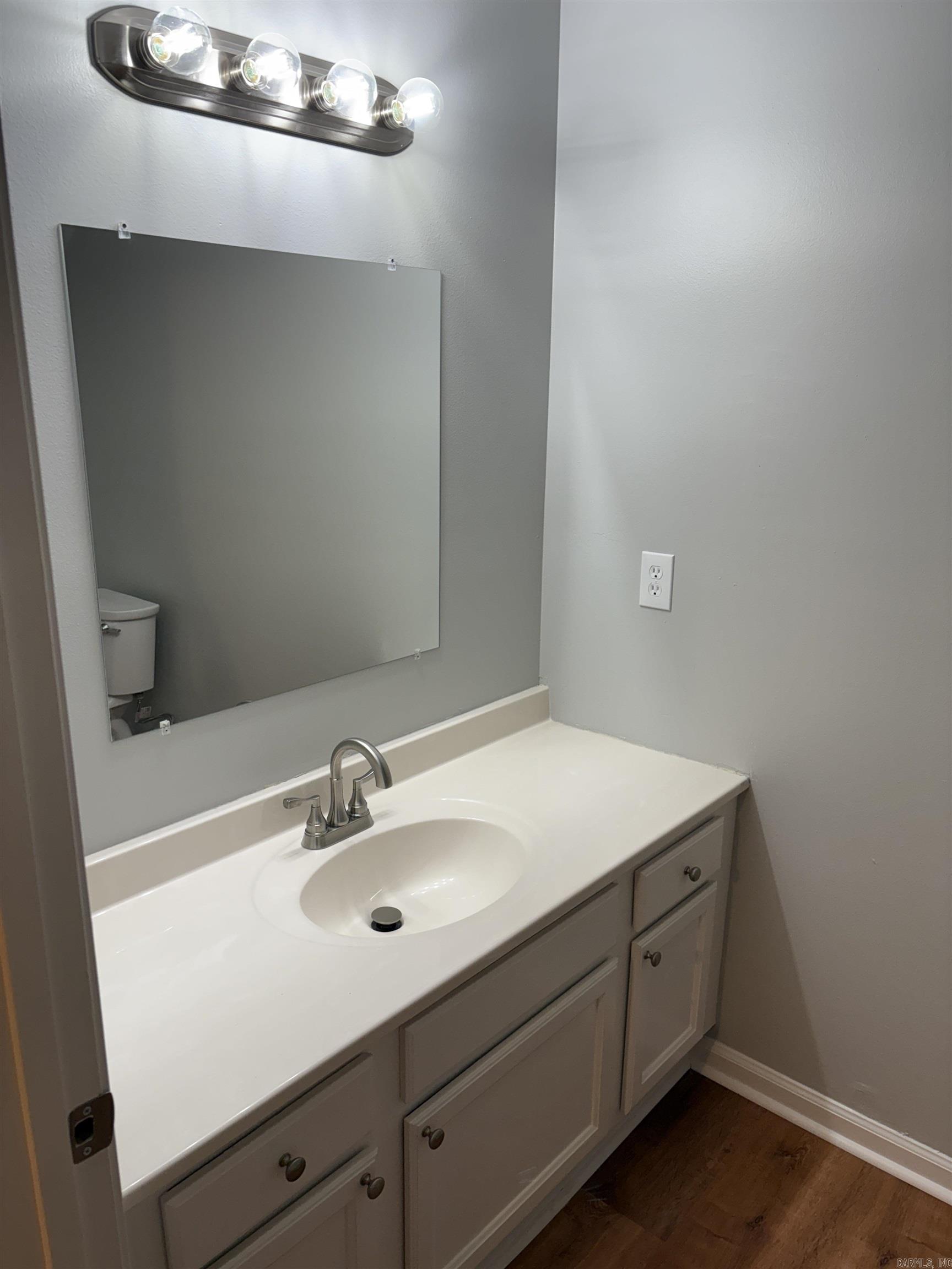 DOVE CREEK - Residential