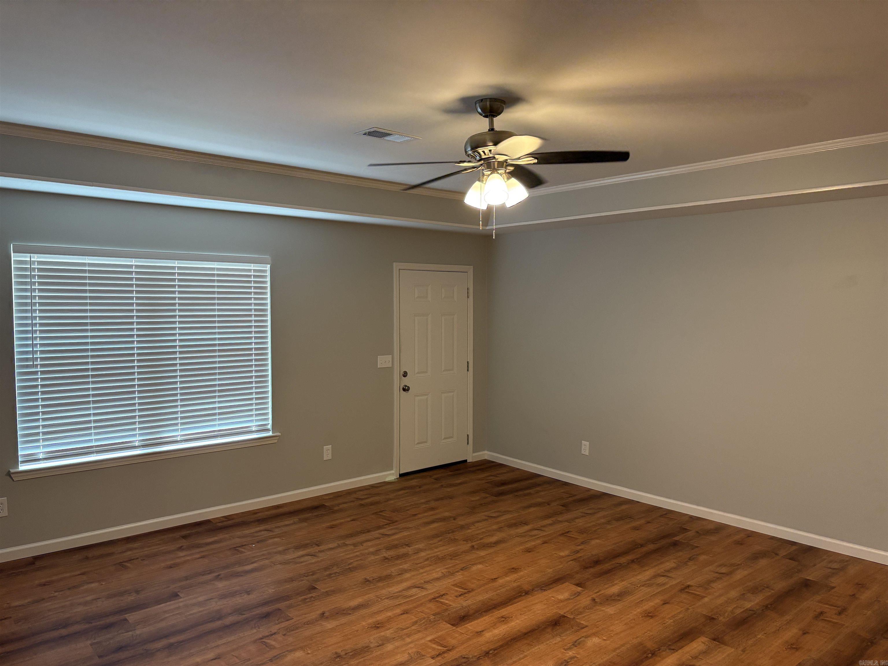 DOVE CREEK - Residential