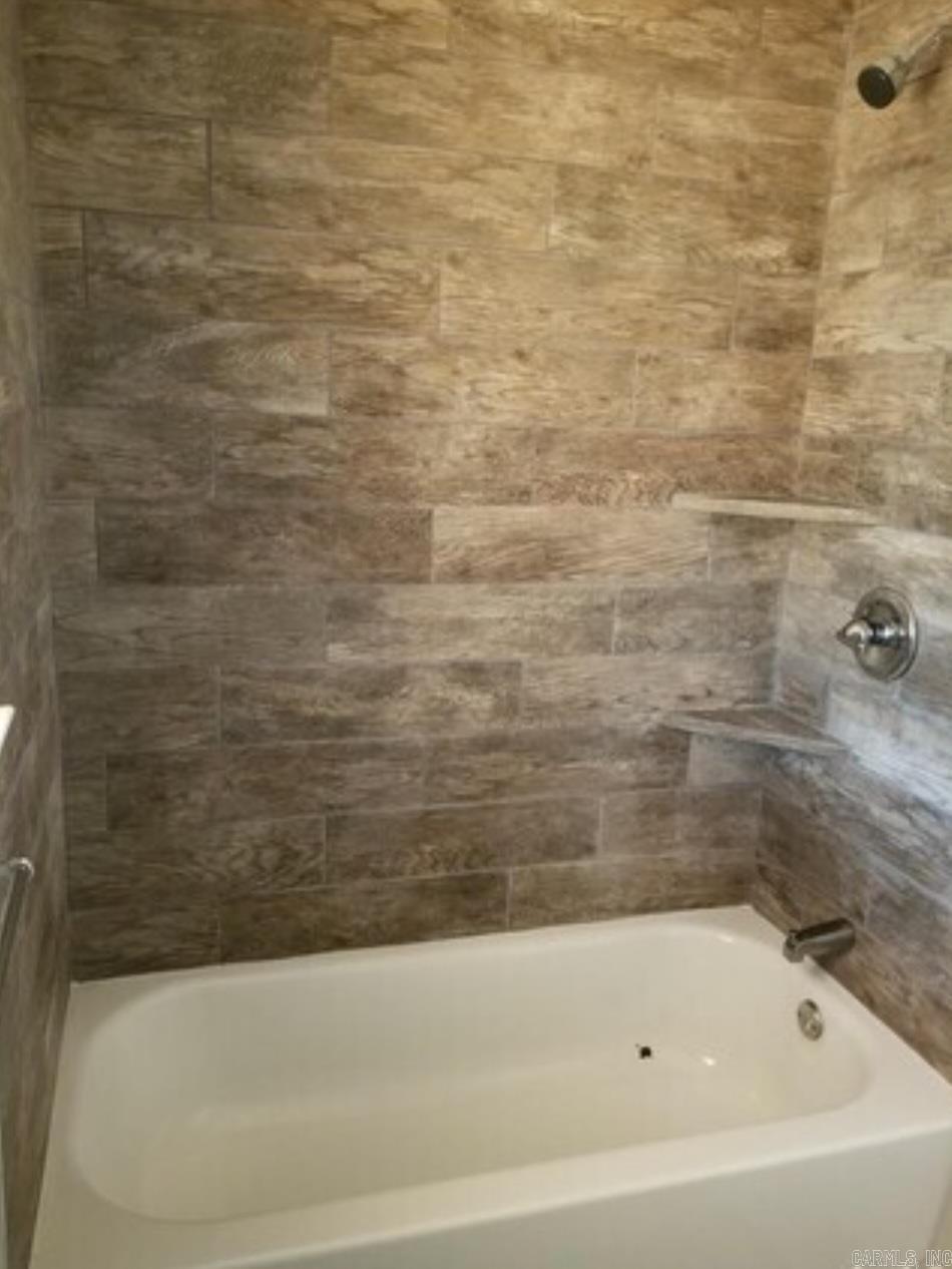 STONEWALL - Residential