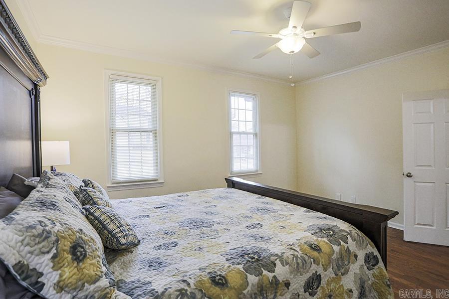 LEAWOOD COVE ADDN - Residential