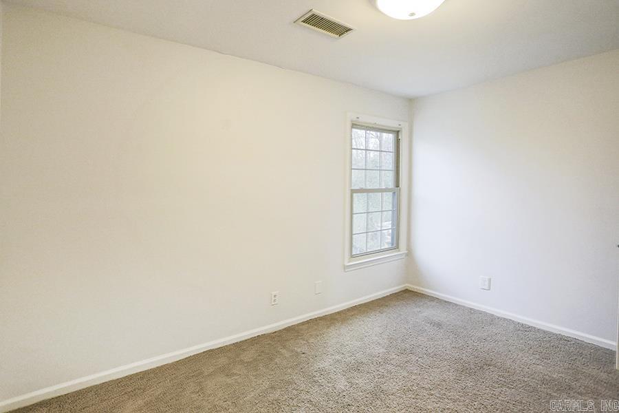 LEAWOOD COVE ADDN - Residential