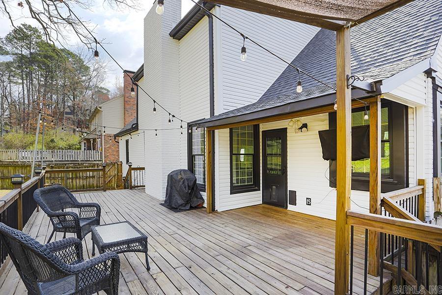 LEAWOOD COVE ADDN - Residential