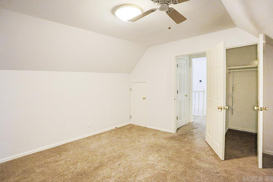 LEAWOOD COVE ADDN - Residential