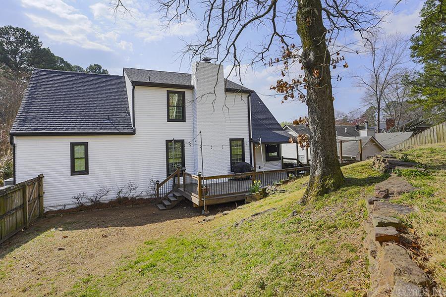 LEAWOOD COVE ADDN - Residential