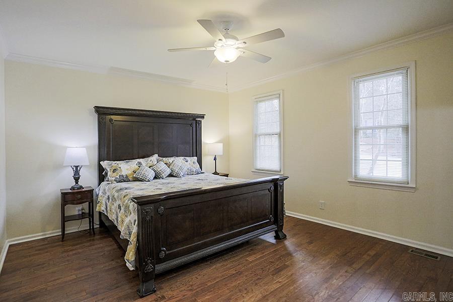 LEAWOOD COVE ADDN - Residential