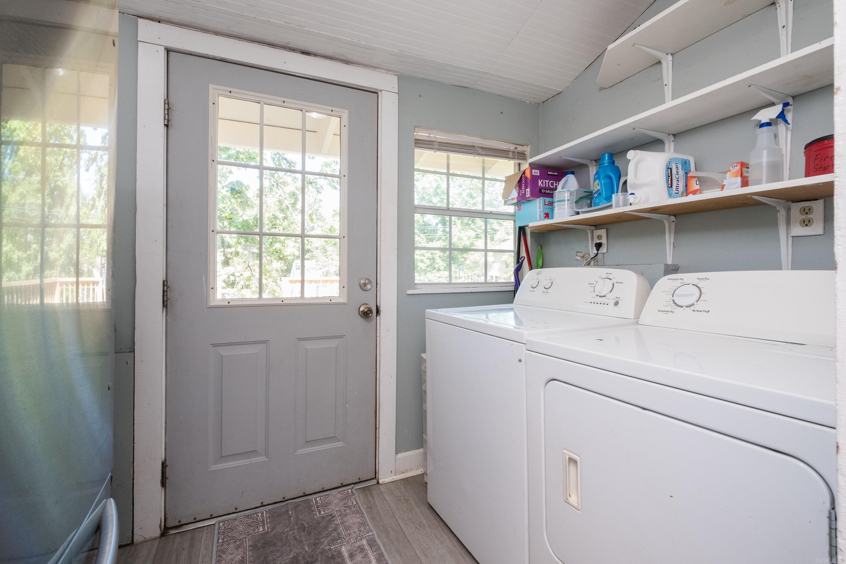 YOUNGS PARK - Residential