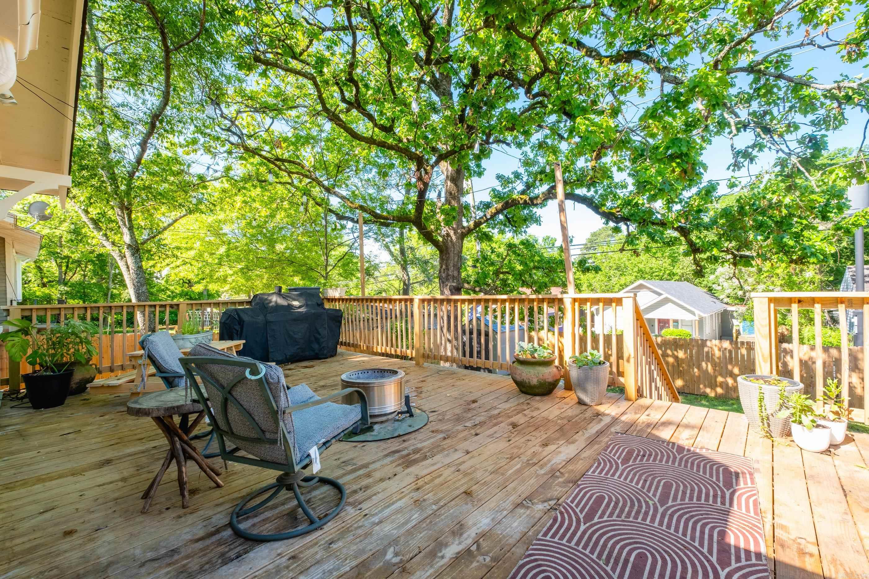 YOUNGS PARK - Residential