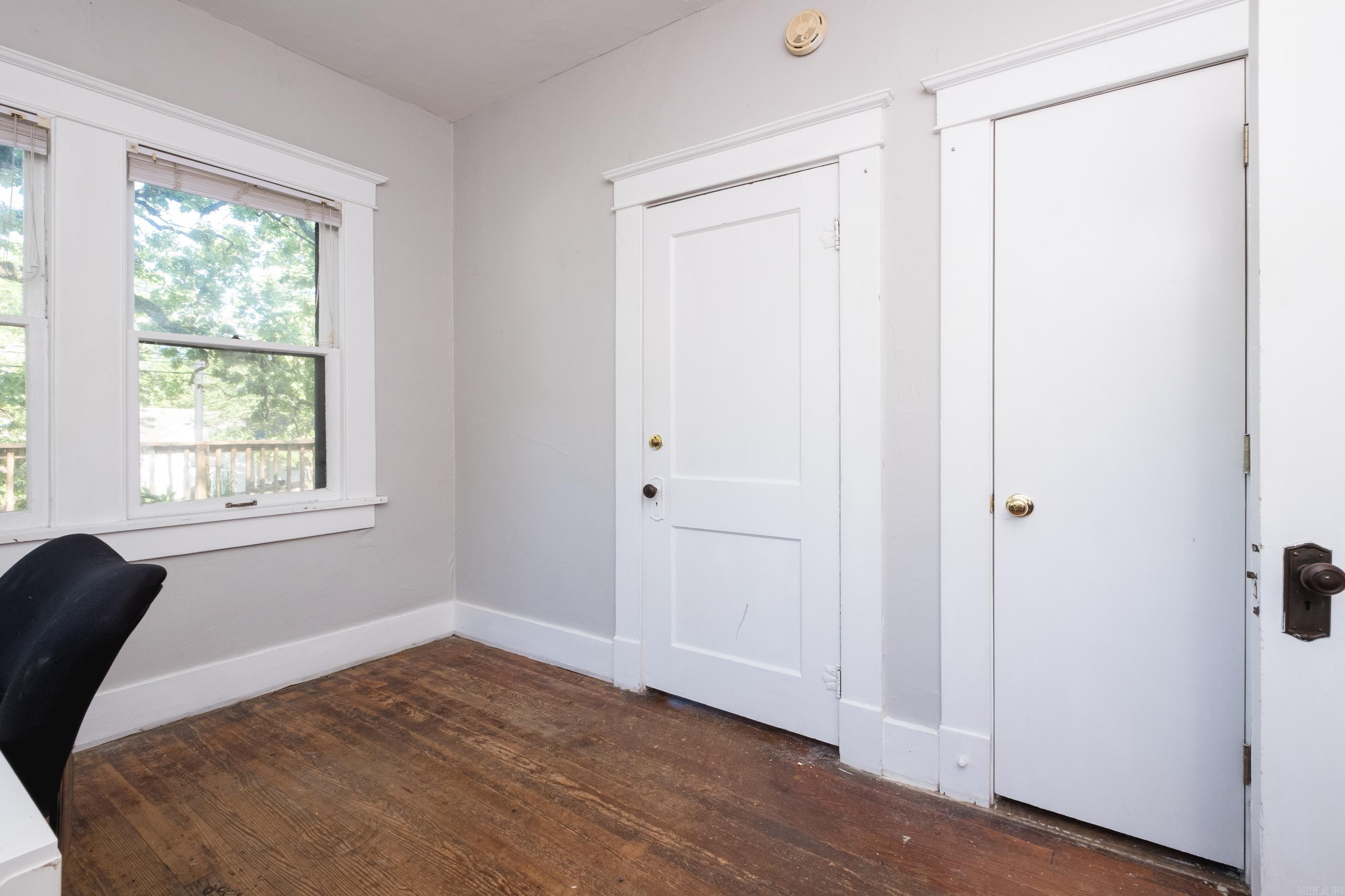 YOUNGS PARK - Residential