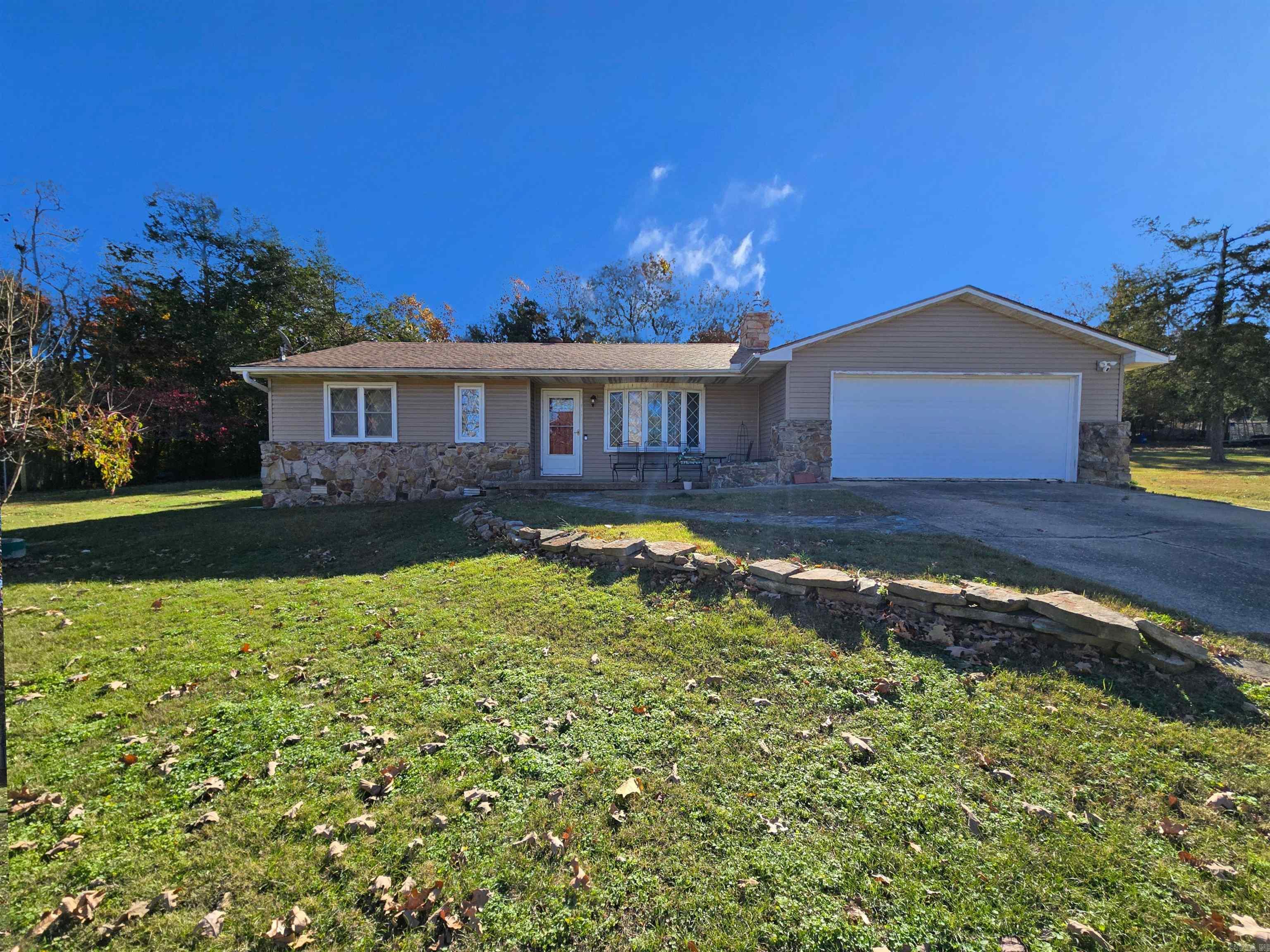 FOX HUNT RIDGE - Residential