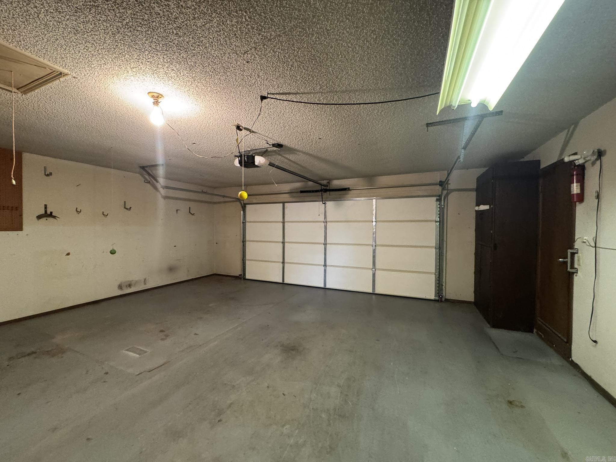 SOUTHERN MEADOWS ESTATE - Residential