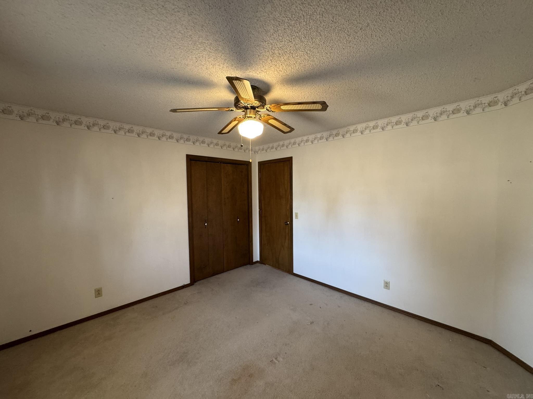 SOUTHERN MEADOWS ESTATE - Residential