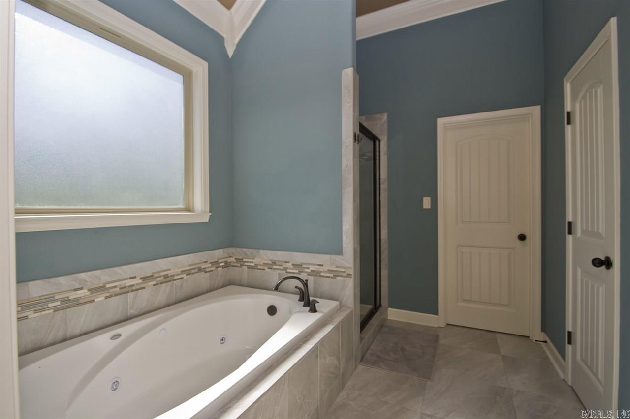 MAUMELLE VALLEY ESTATES - Residential