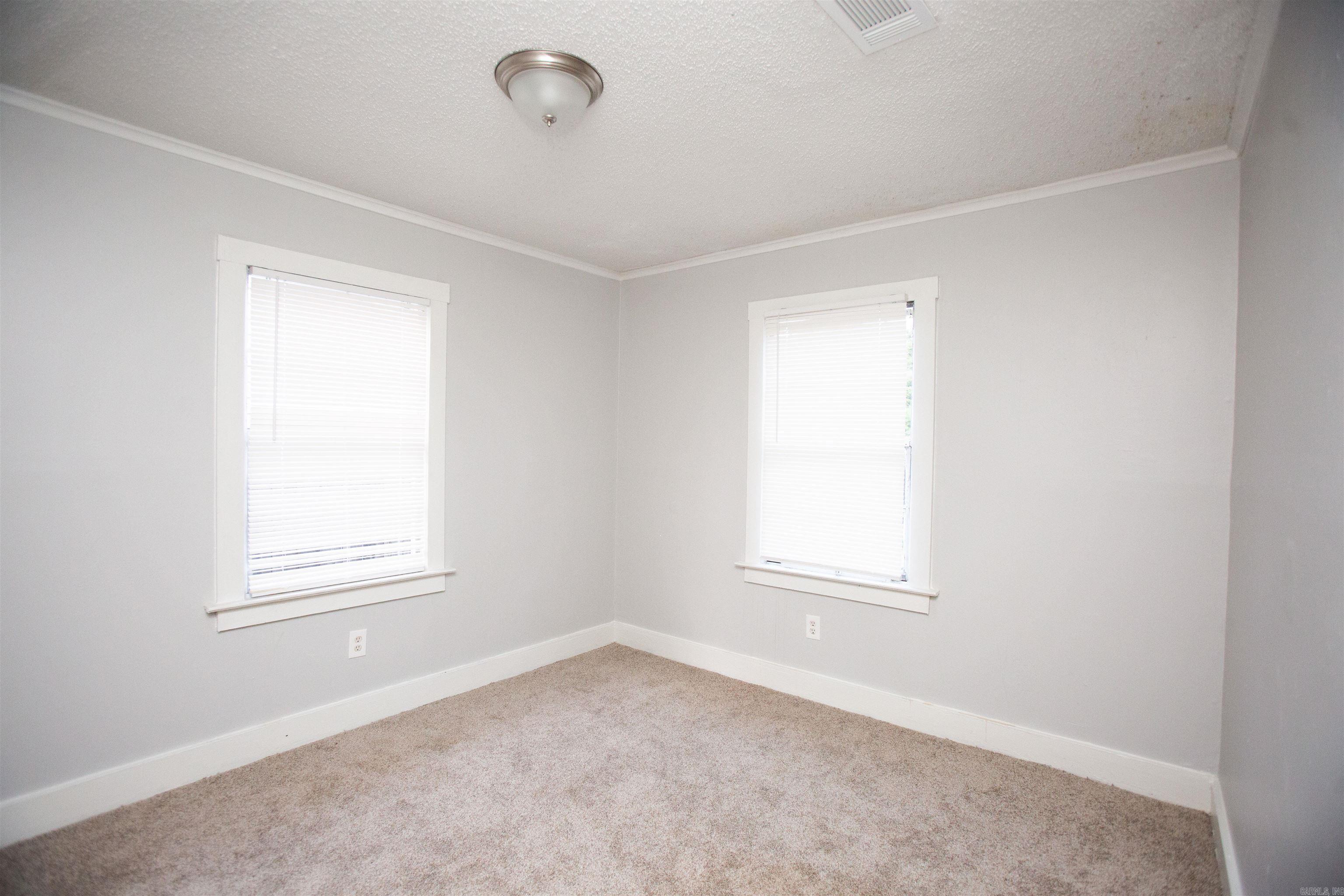 Buhlers 9th - Residential Lease