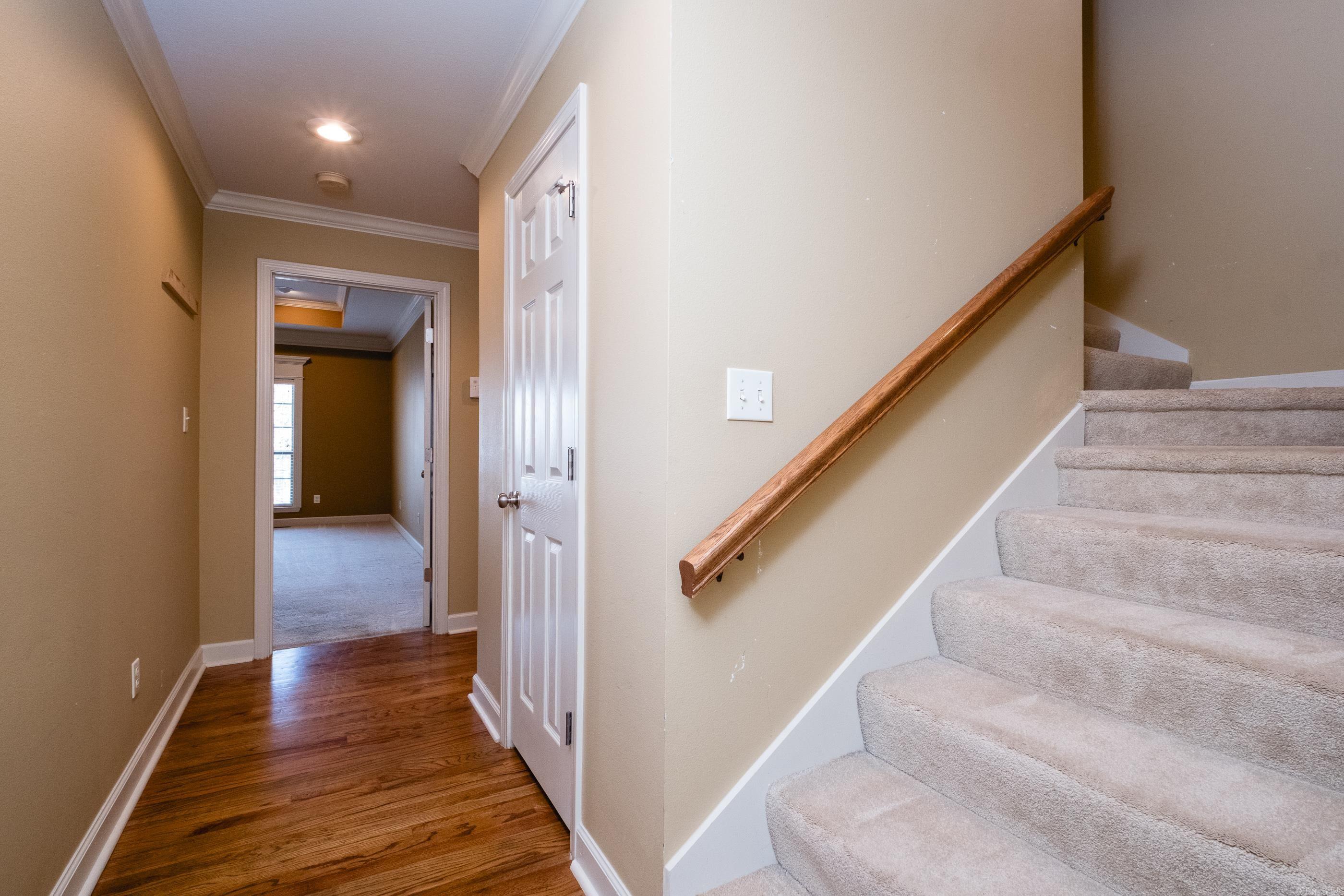 CARRIAGE CREEK - Residential