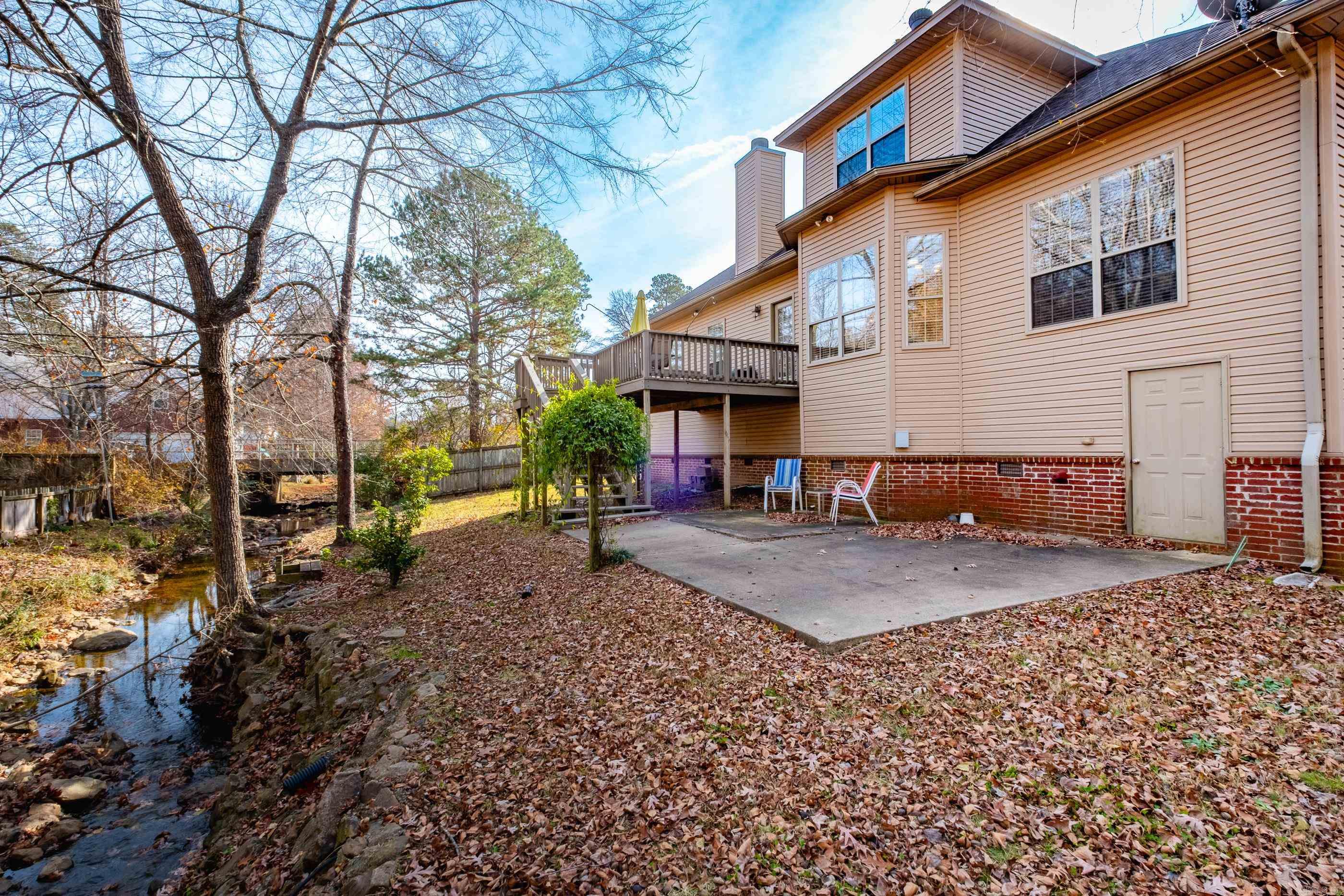 CARRIAGE CREEK - Residential