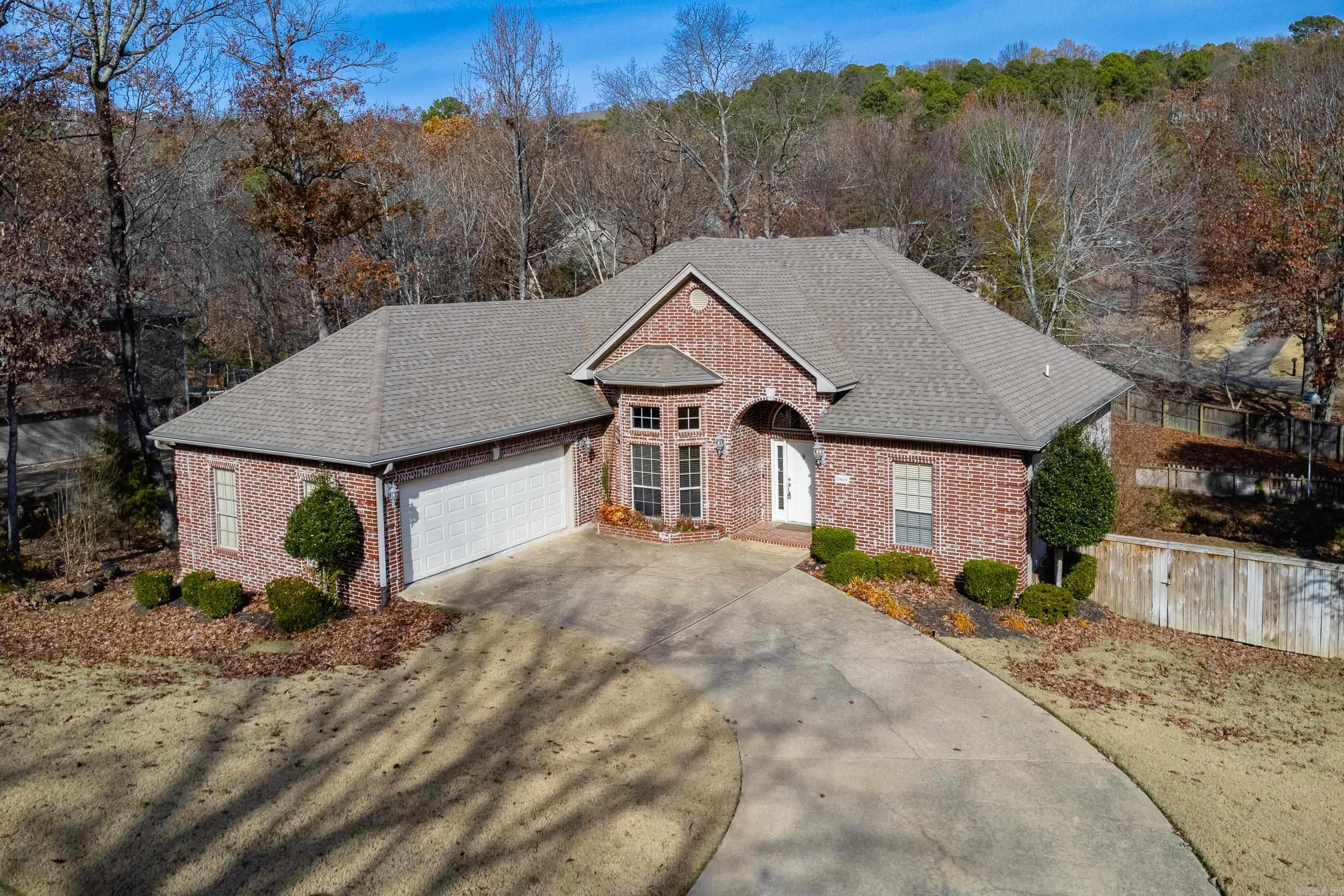 CARRIAGE CREEK - Residential