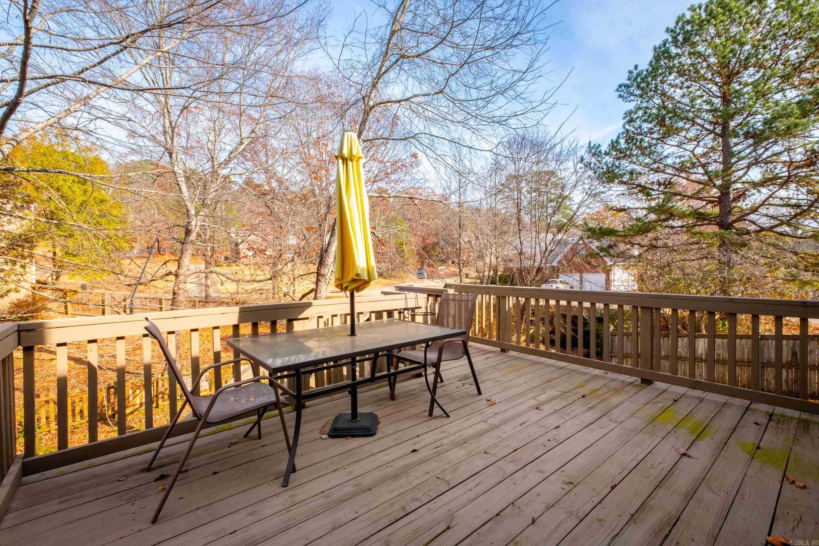 CARRIAGE CREEK - Residential